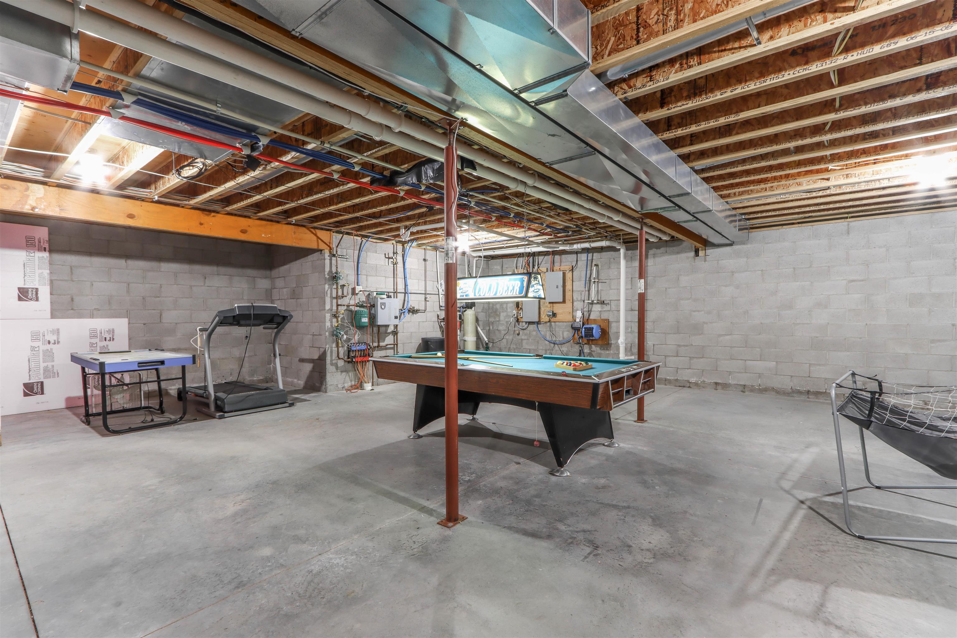 W4447 44th Street