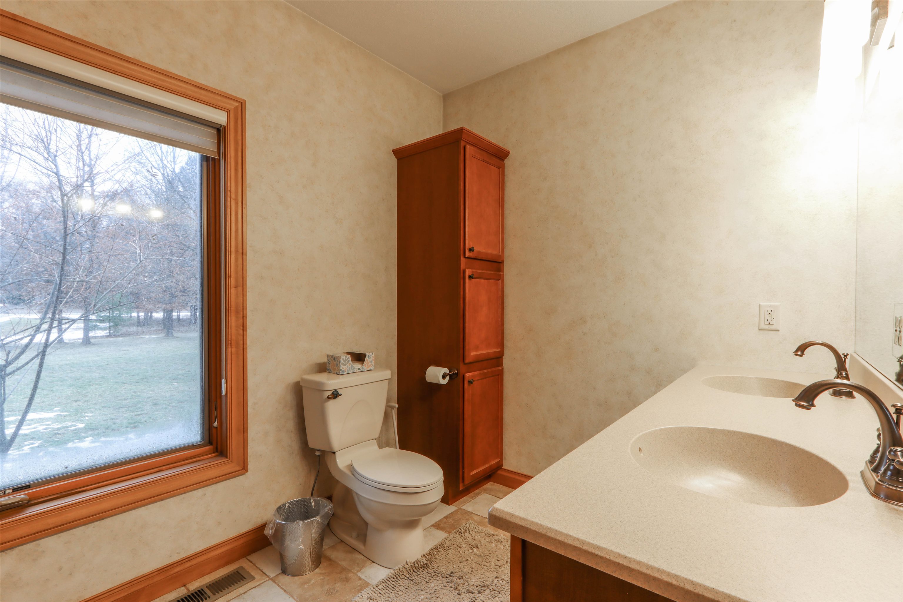 W4447 44th Street