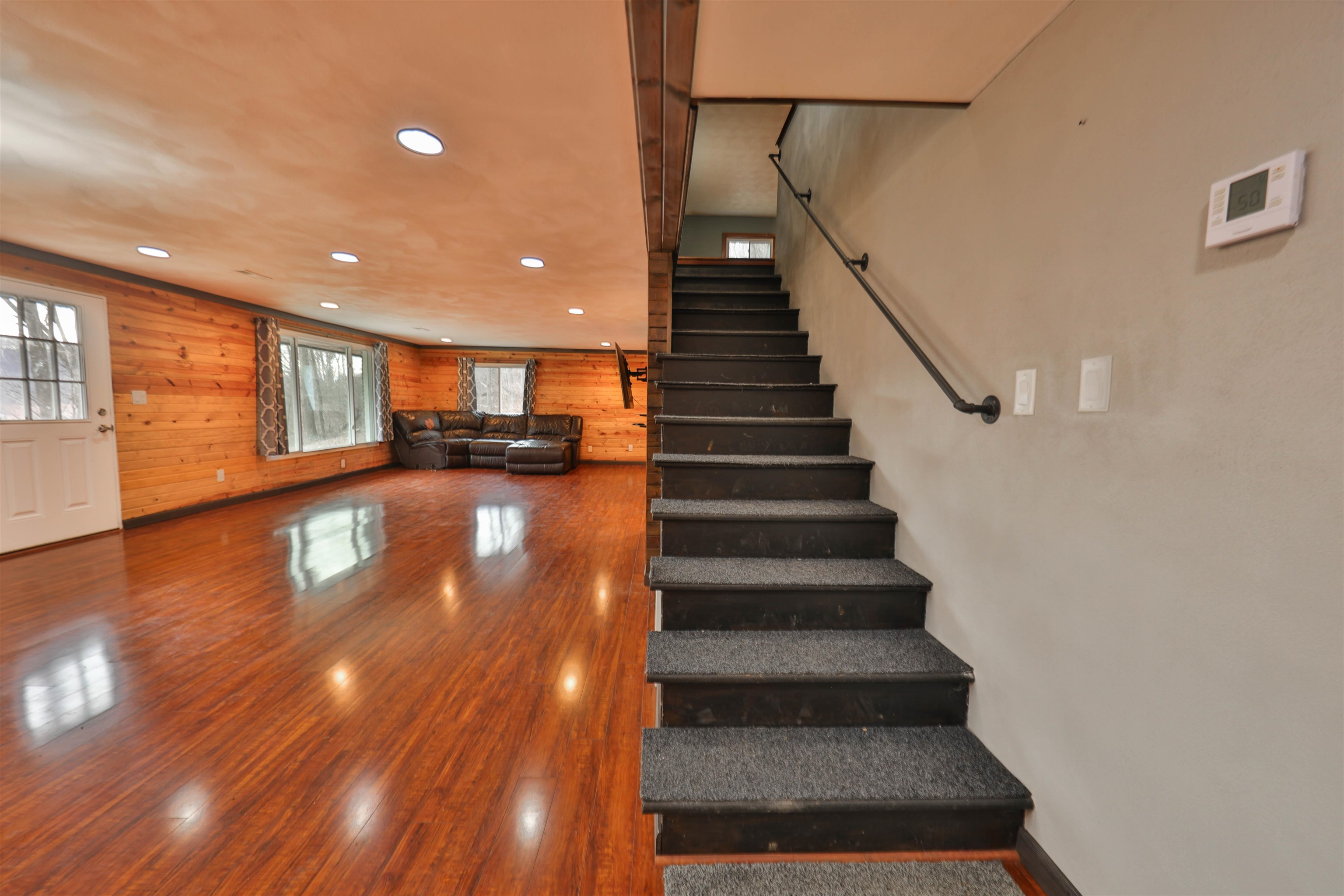 13504 Jungle Bar Lane