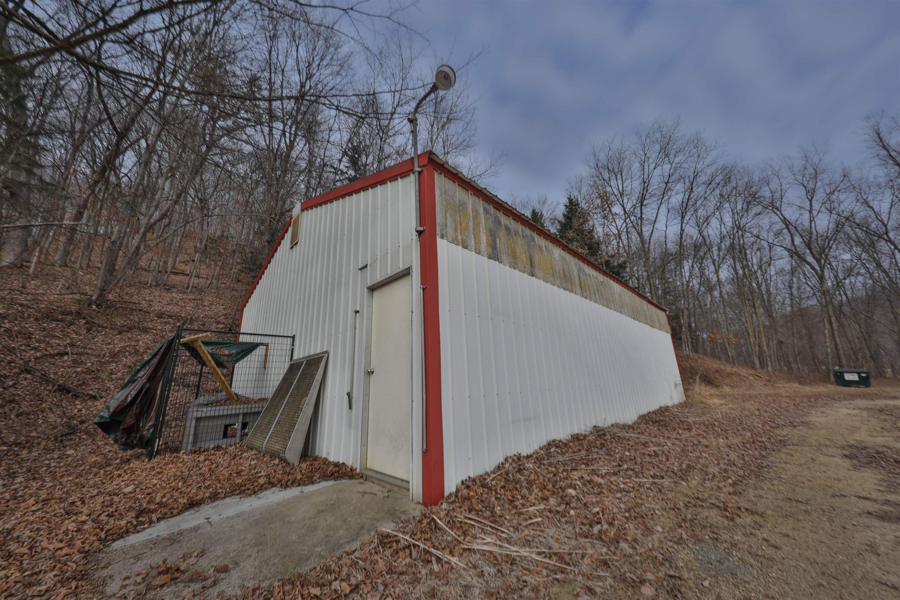 13504 Jungle Bar Lane