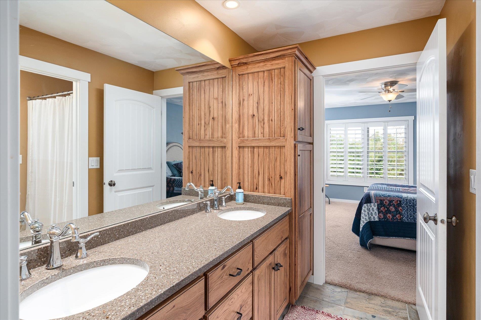 31361 Oak Ridge Drive