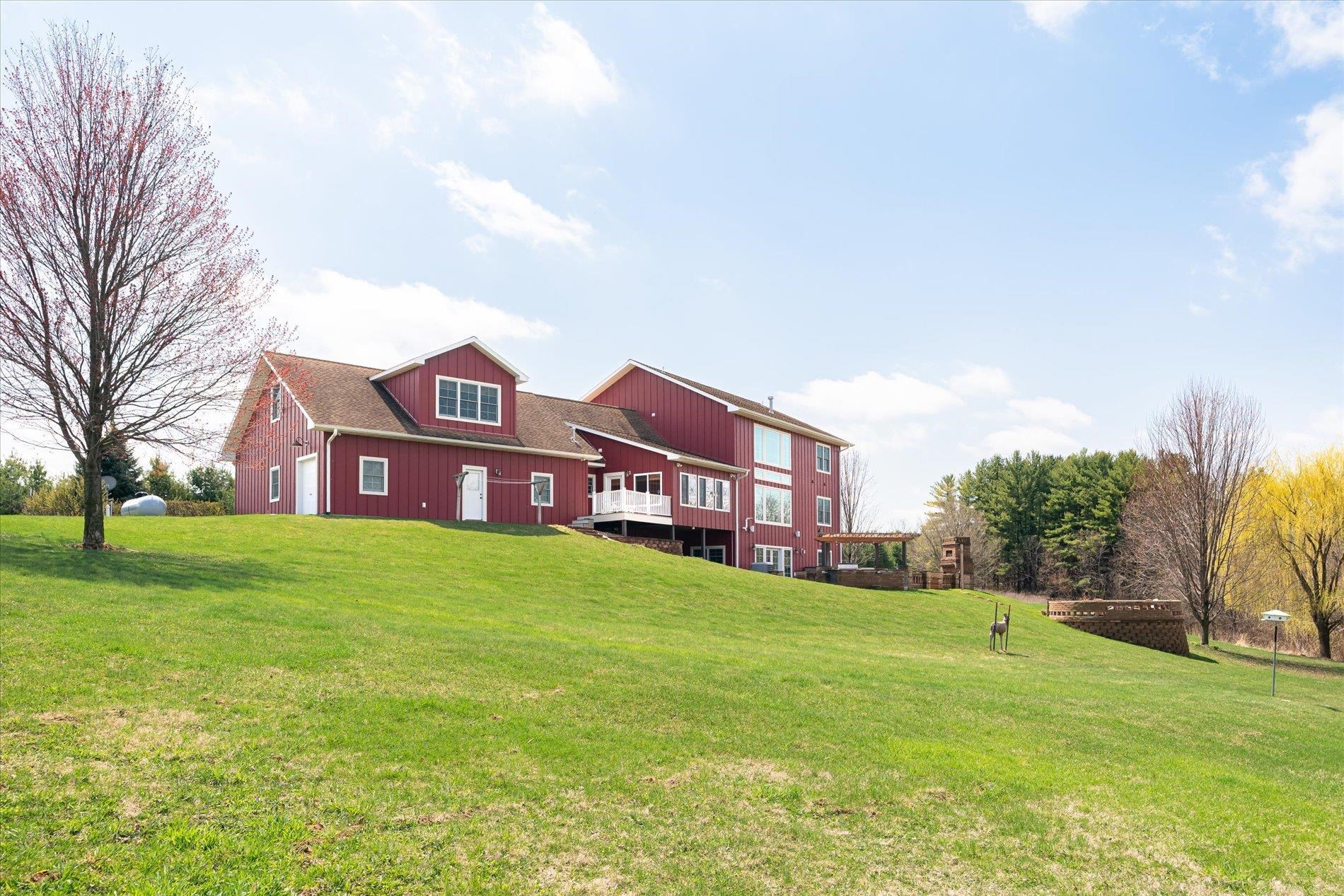 31361 Oak Ridge Drive
