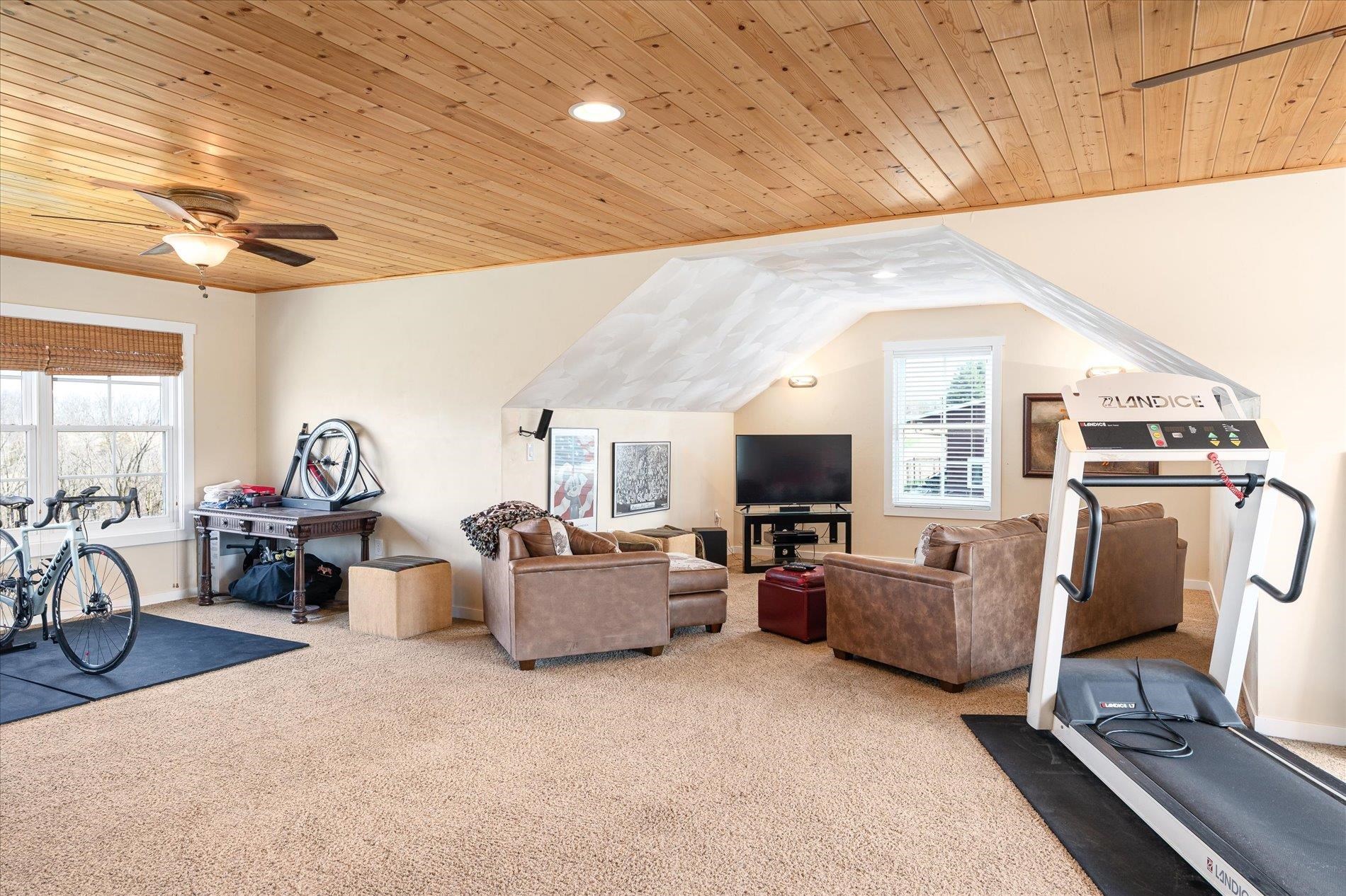 31361 Oak Ridge Drive