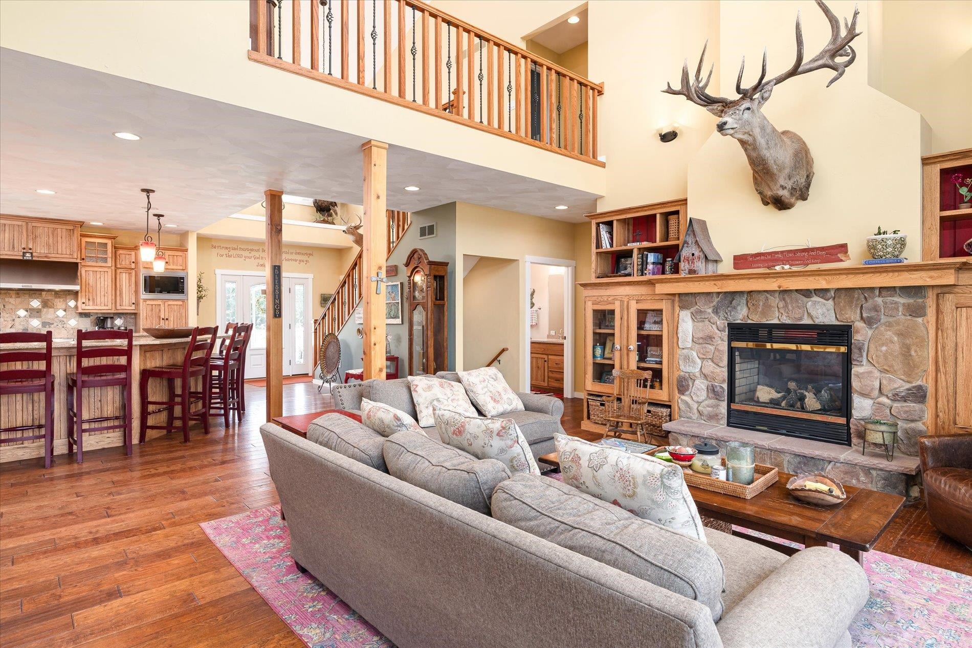 31361 Oak Ridge Drive