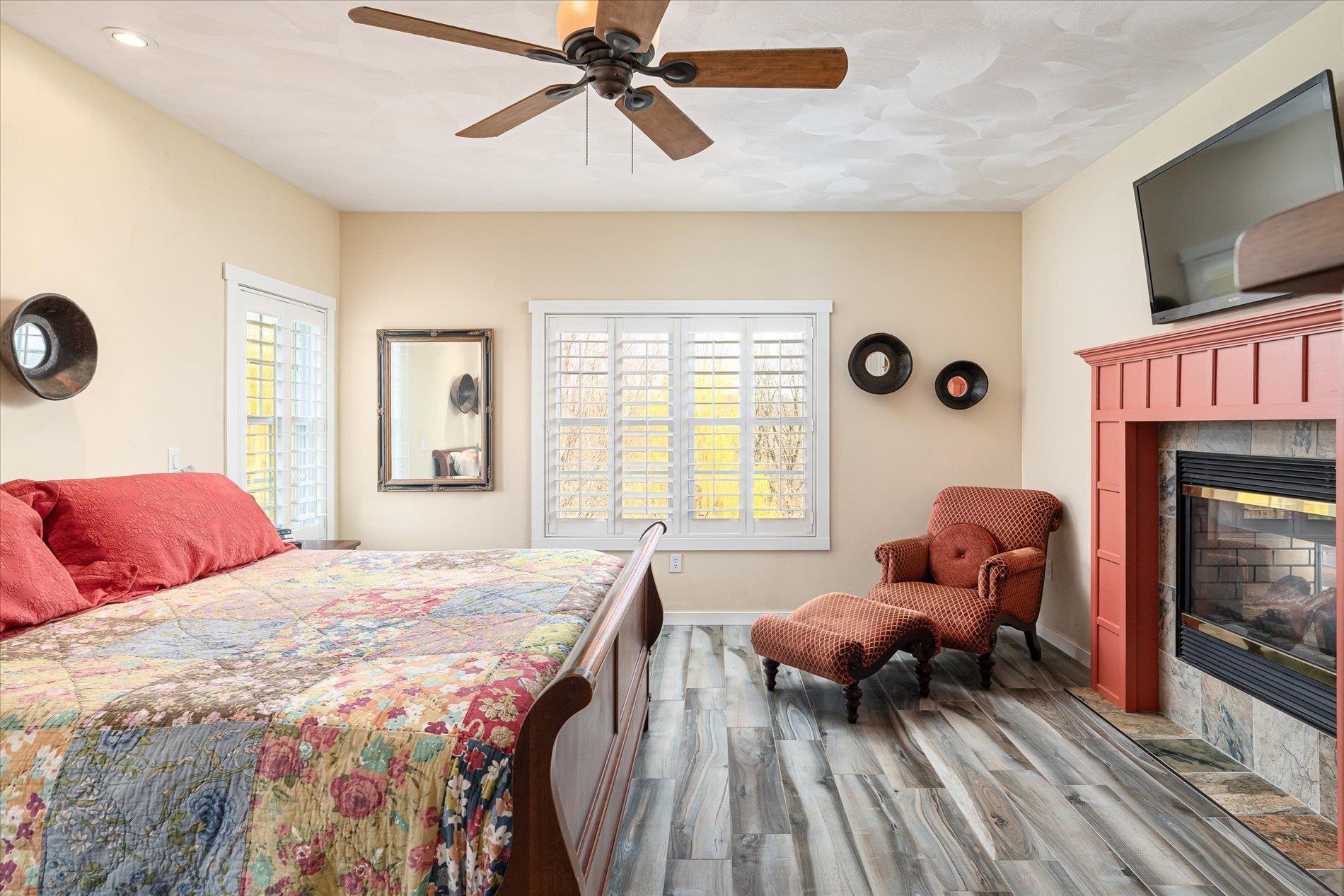 31361 Oak Ridge Drive