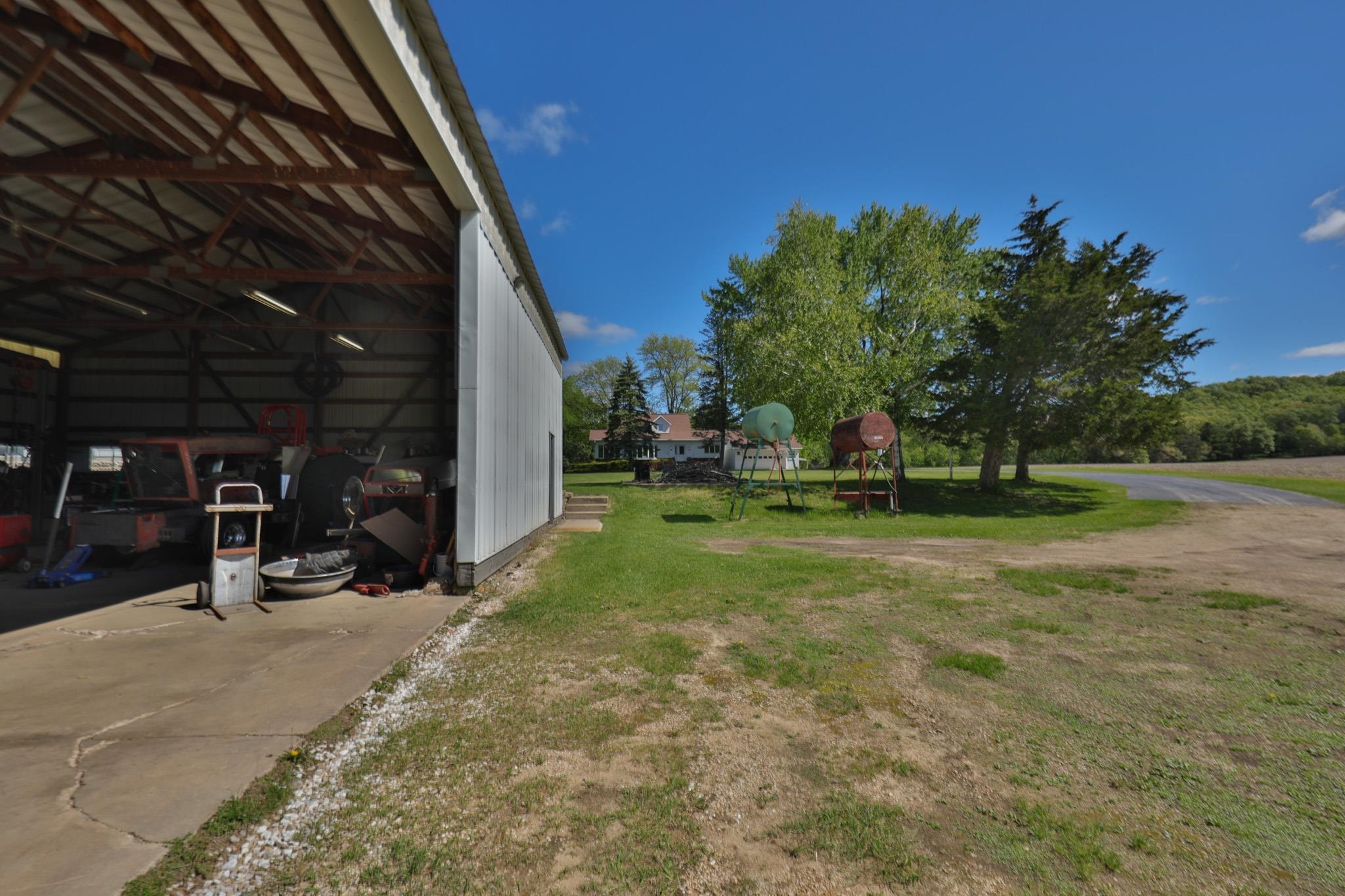 N5956 Town Shop Road