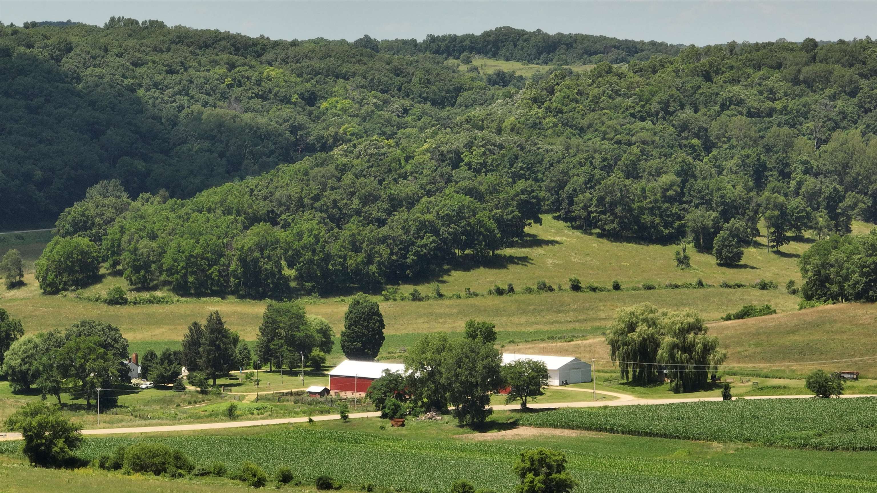 4850 & 4896 County Road H