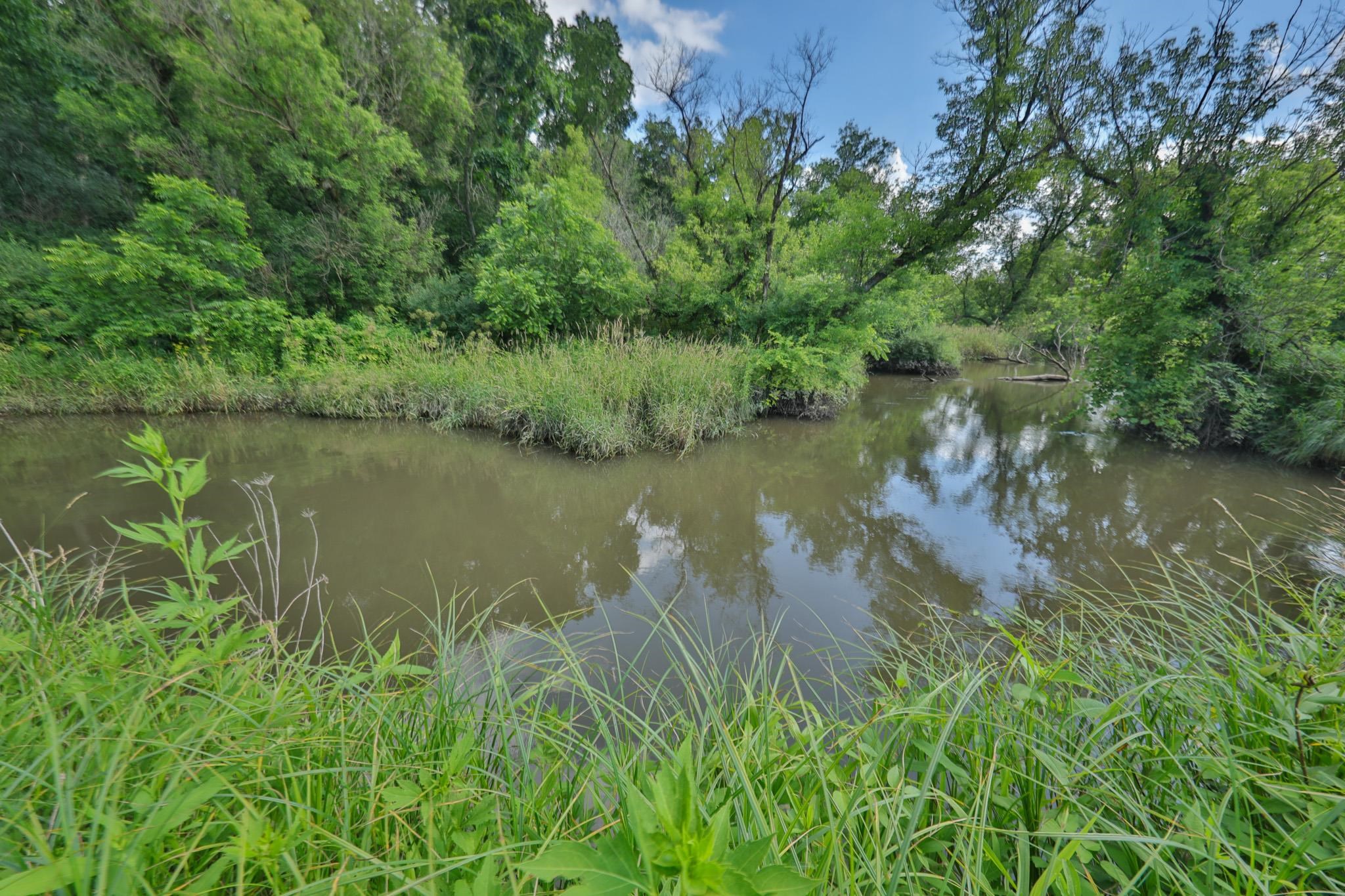 4850 & 4896 County Road H