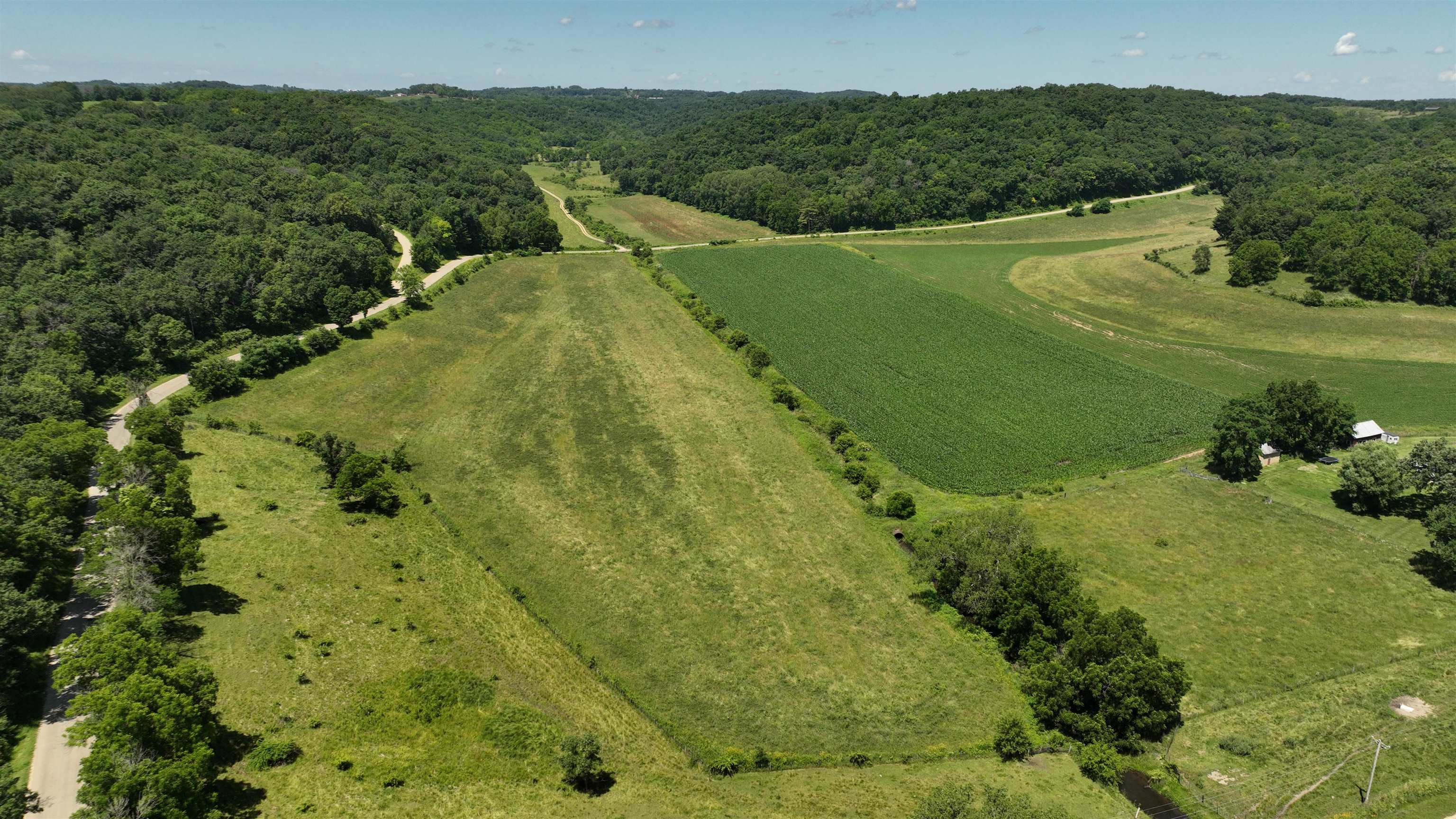 4850 & 4896 County Road H