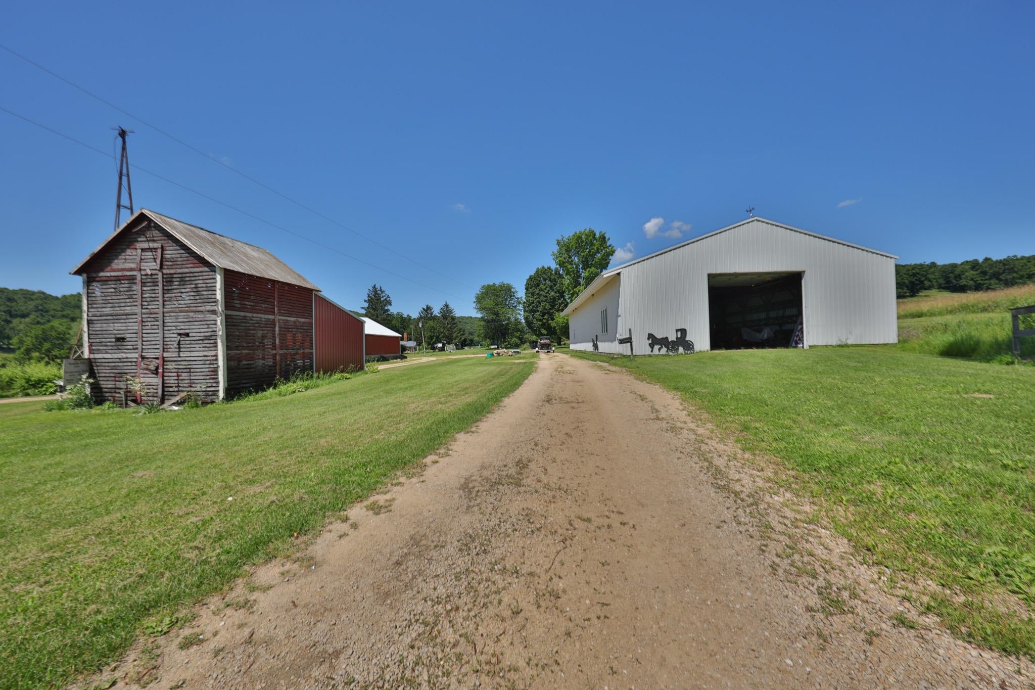 4850 & 4896 County Road H