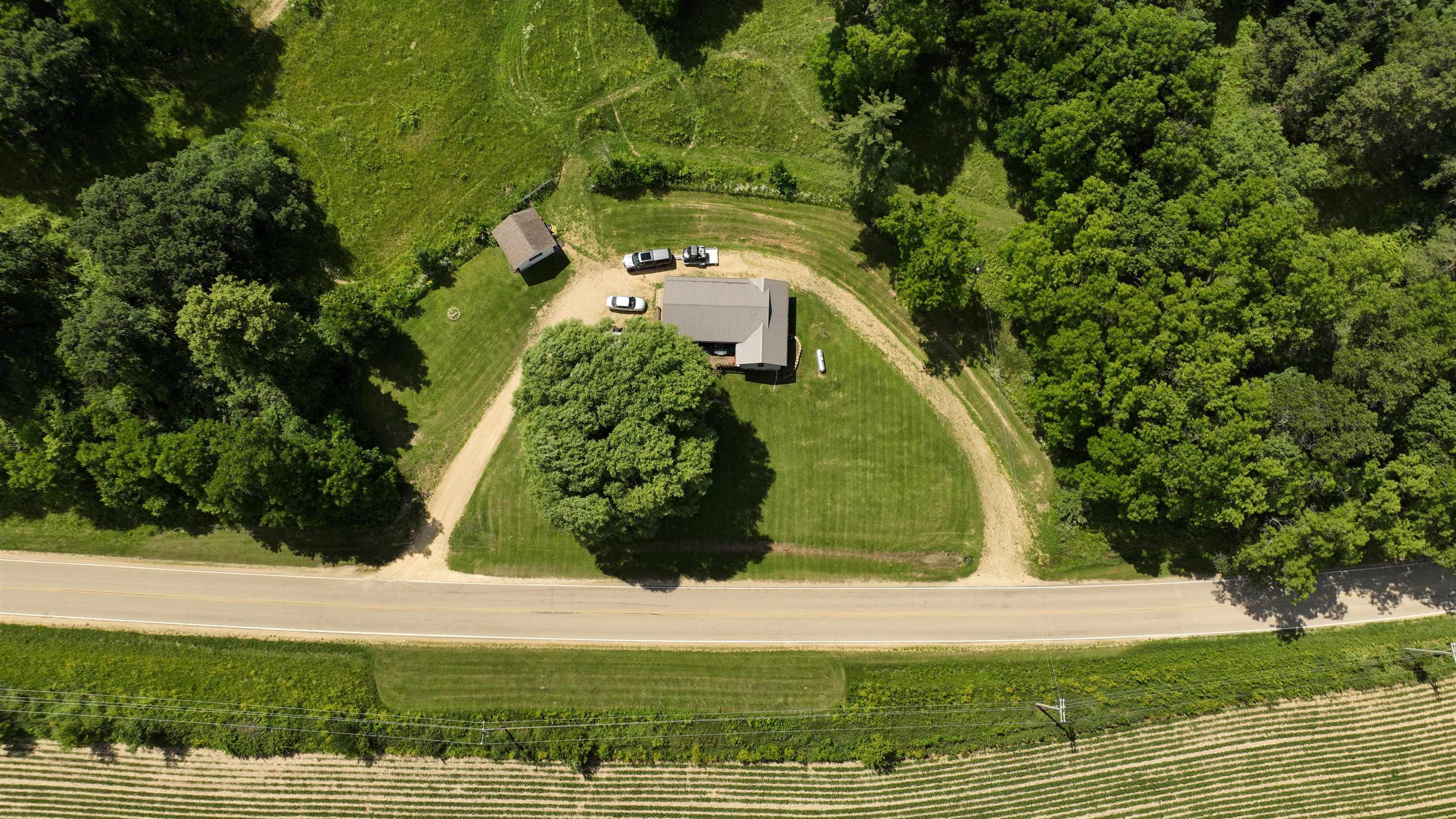 4850 & 4896 County Road H