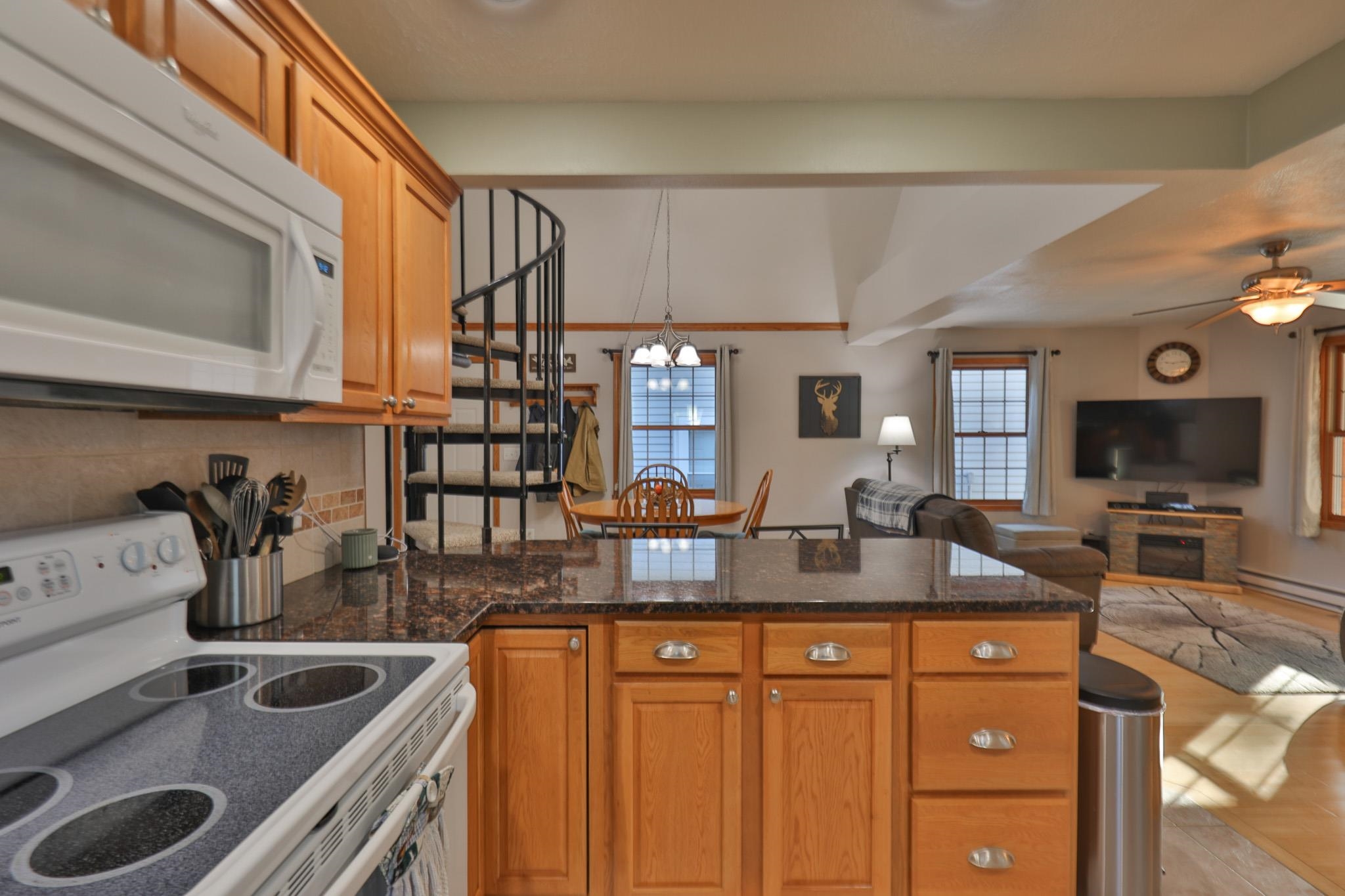 1974 N Cypress Lane