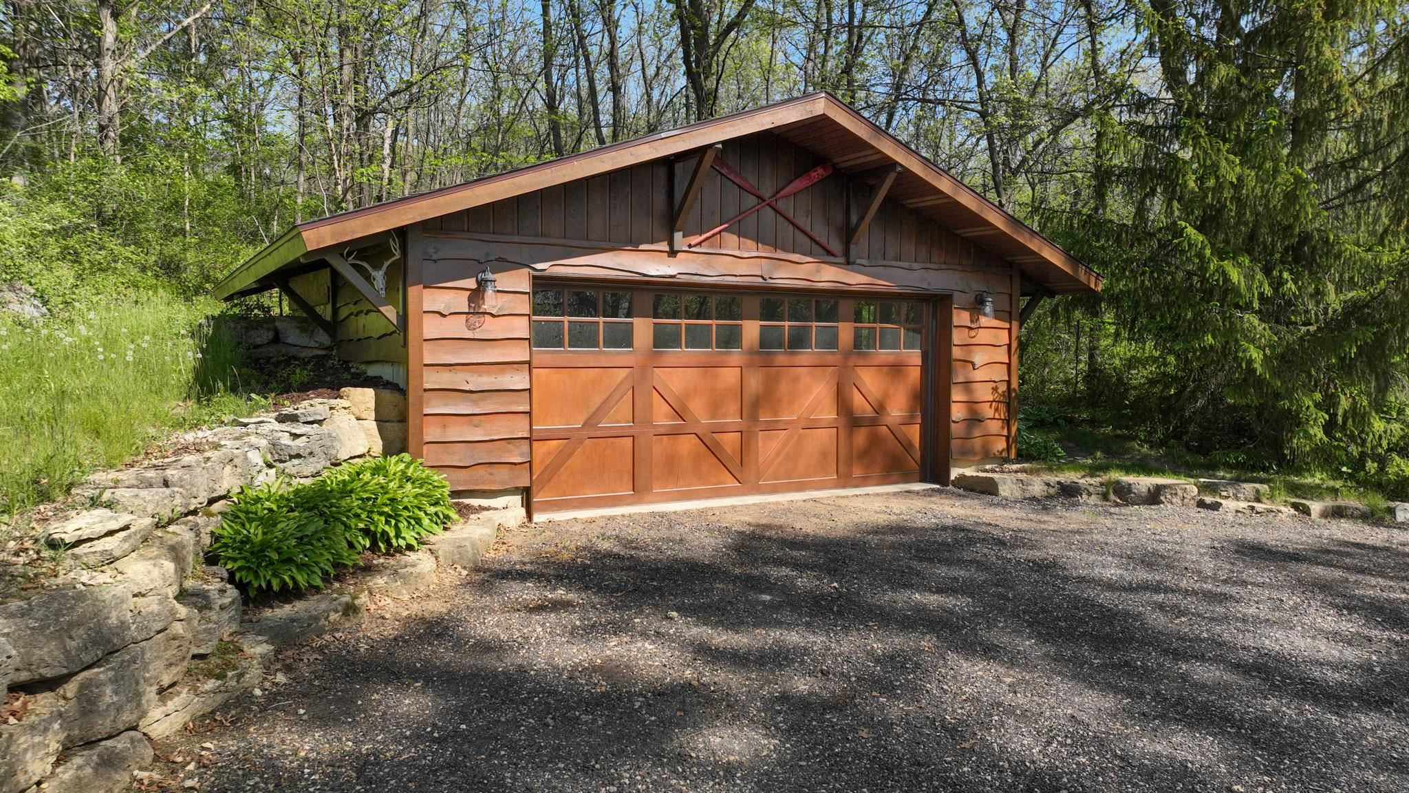 W9478 White Oak Road