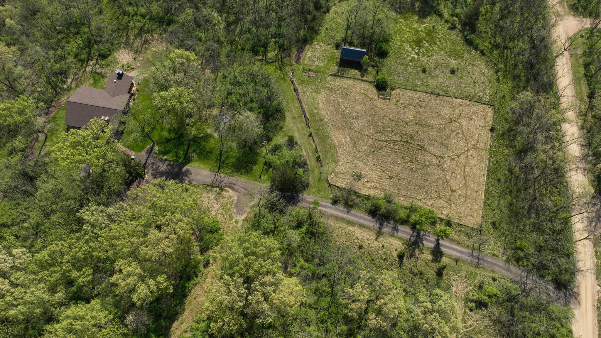 W9478 White Oak Road