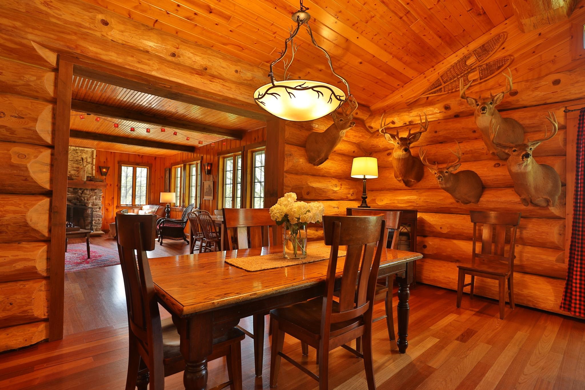 W9478 White Oak Road