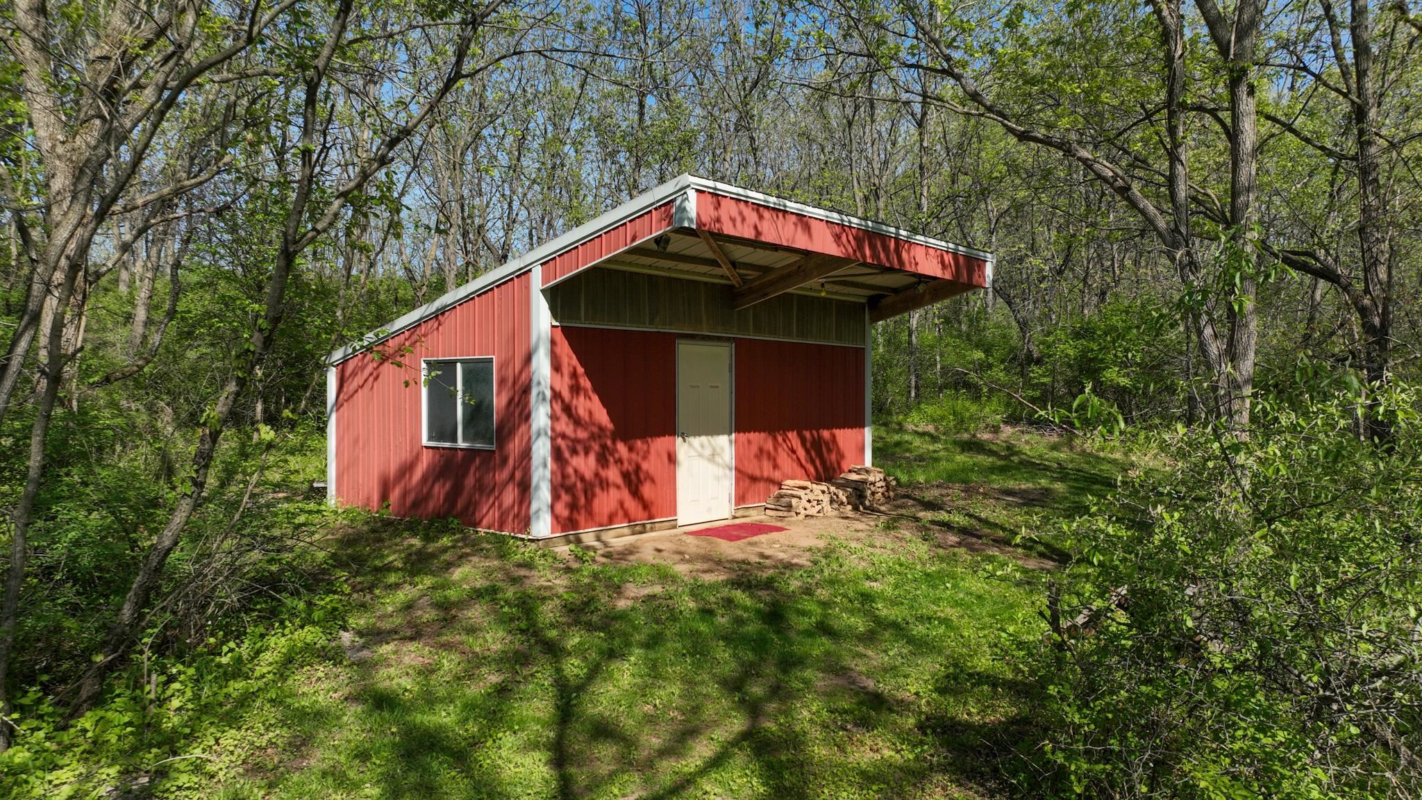 W9478 White Oak Road