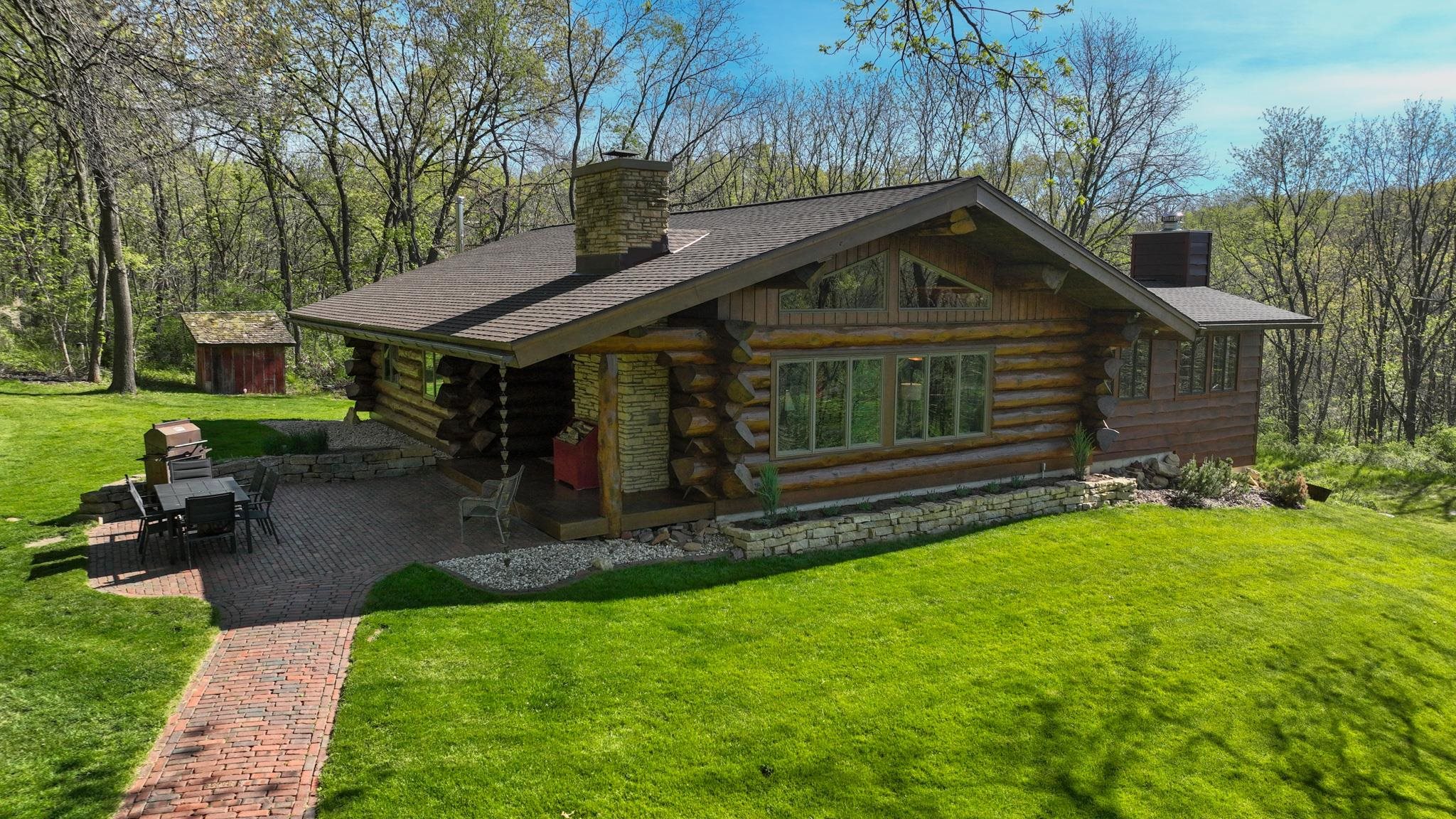 W9478 White Oak Road