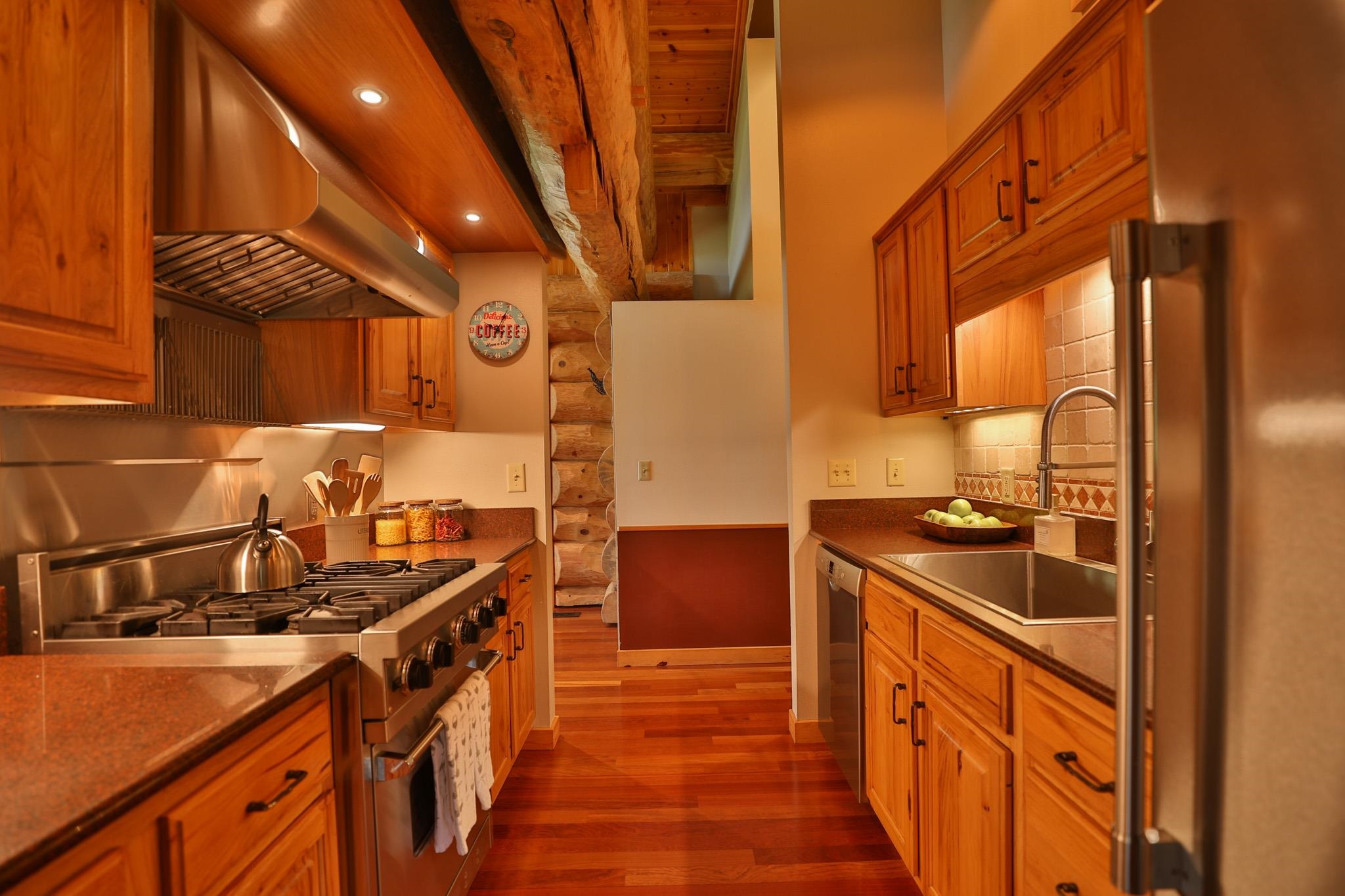 W9478 White Oak Road