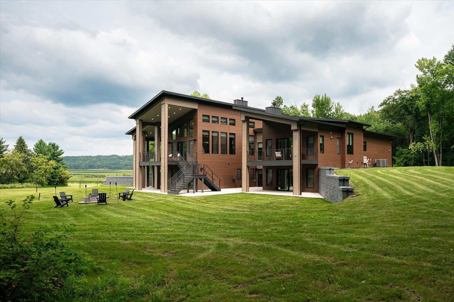 W8299 Suldal Road