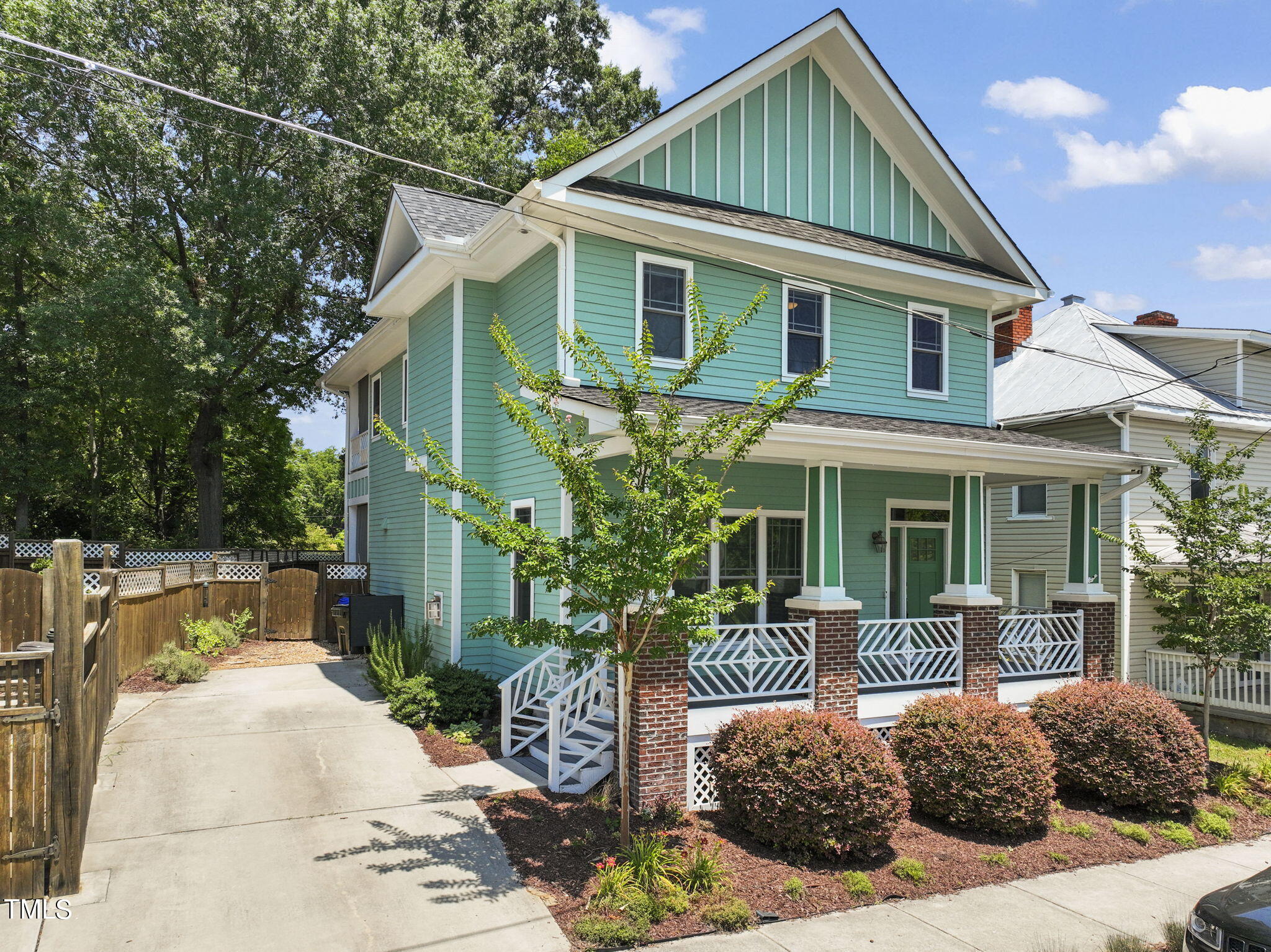 307 Mallard Avenue