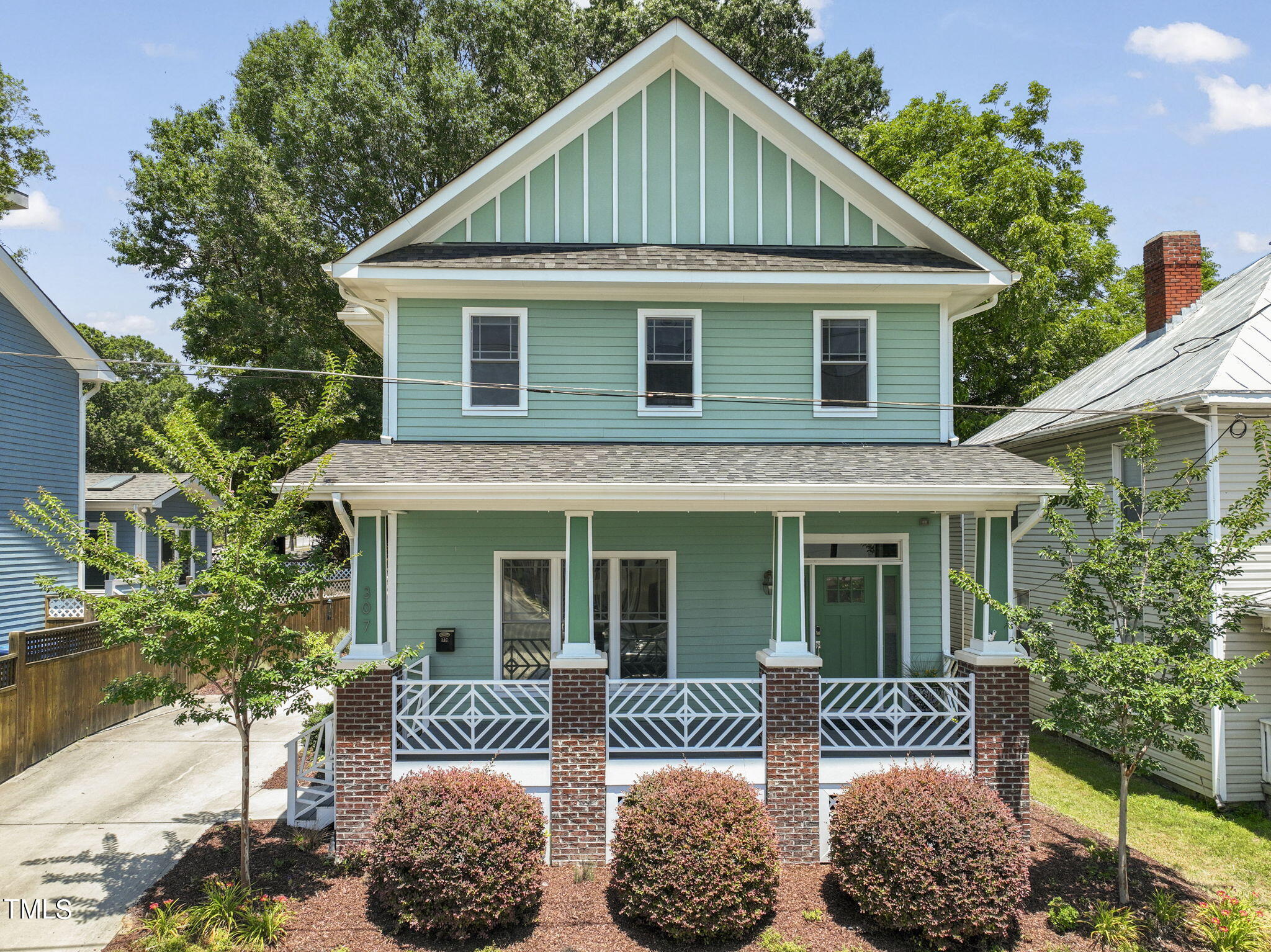307 Mallard Avenue