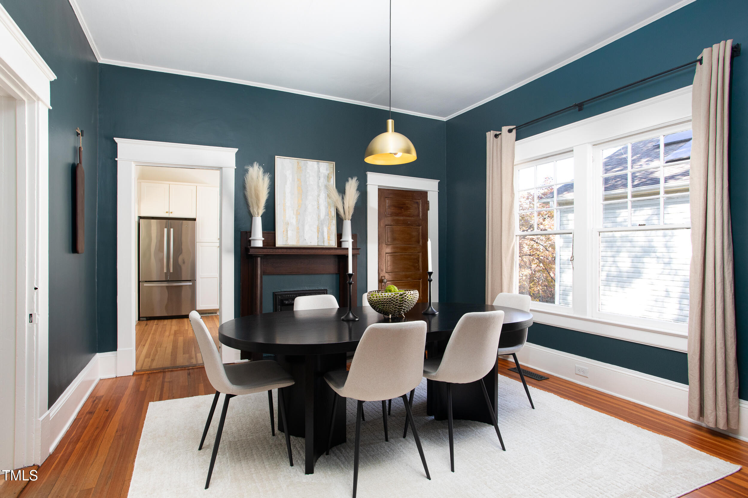 2106 Chapel Hill Road