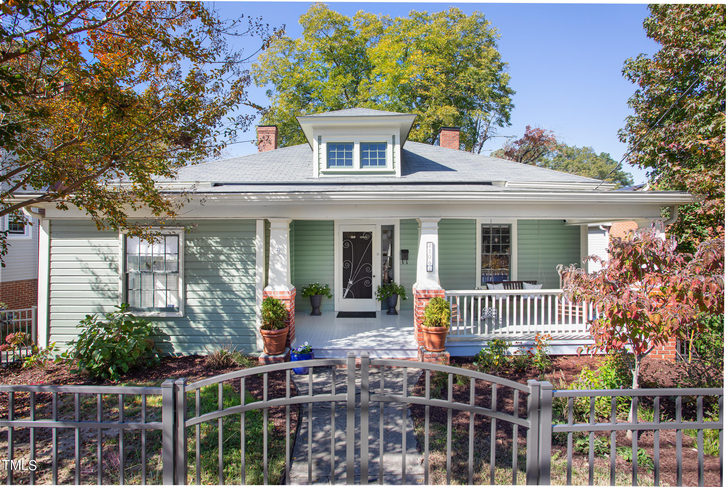 2106 Chapel Hill Road