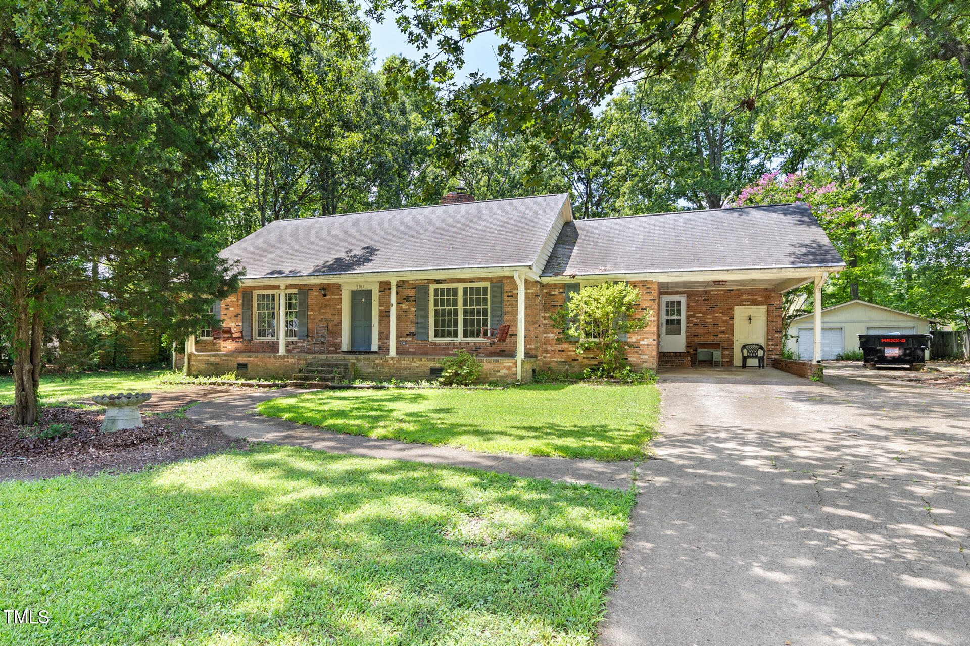 1305 Shady Lane