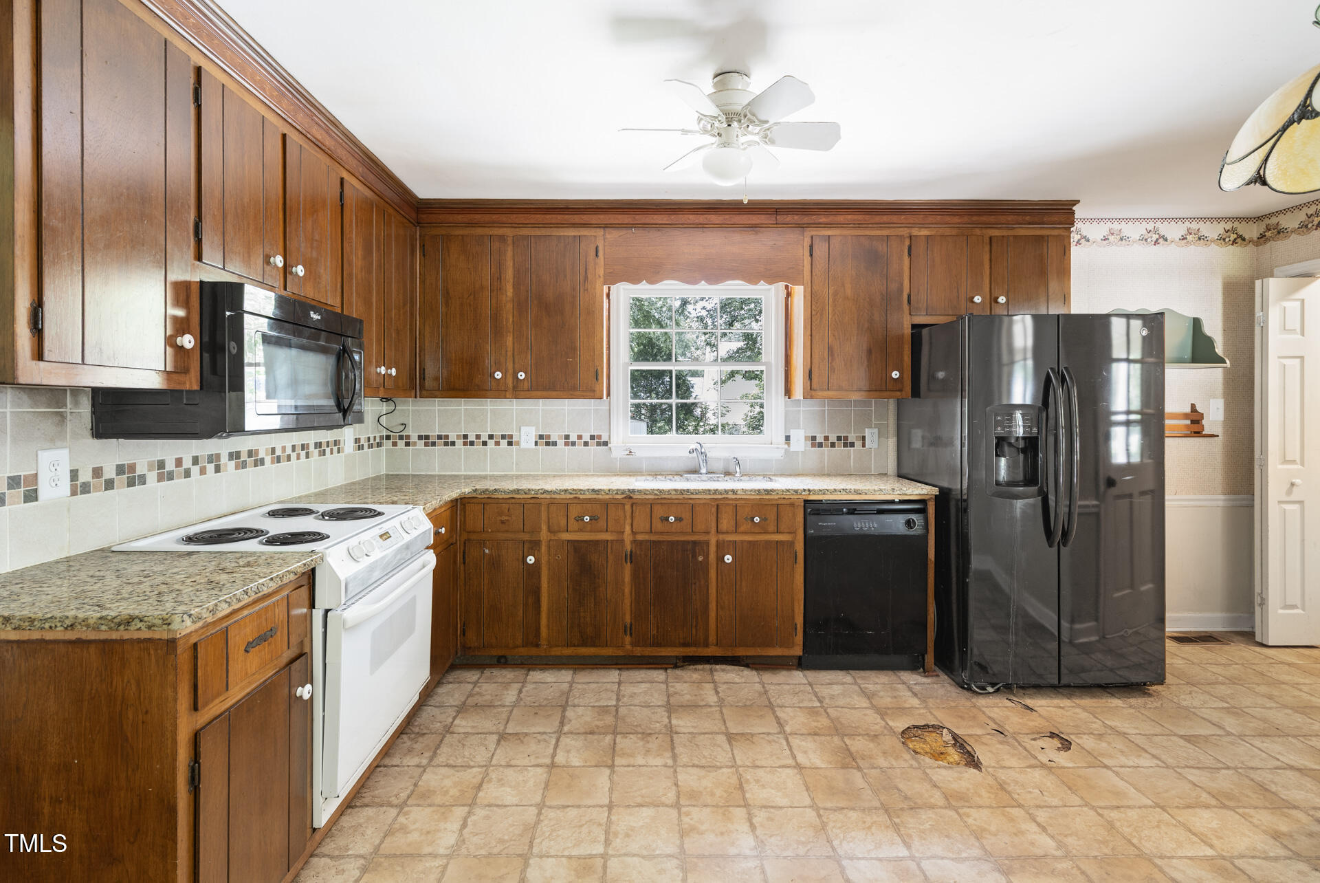 1305 Shady Lane