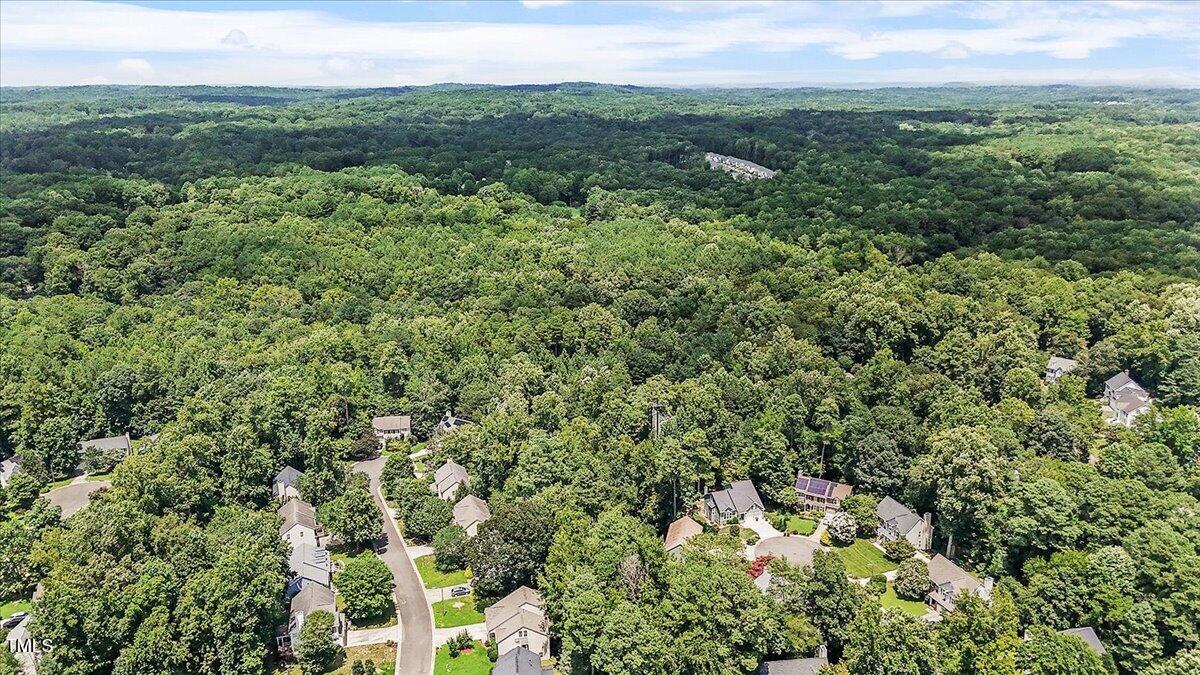 6 Foxlair Court