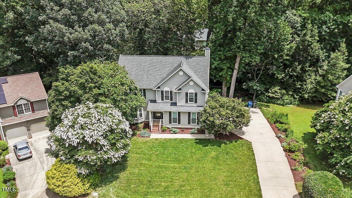 6 Foxlair Court