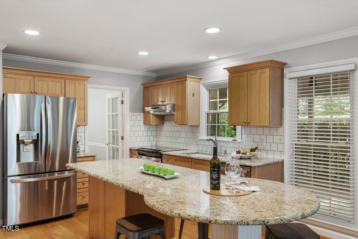 6 Foxlair Court
