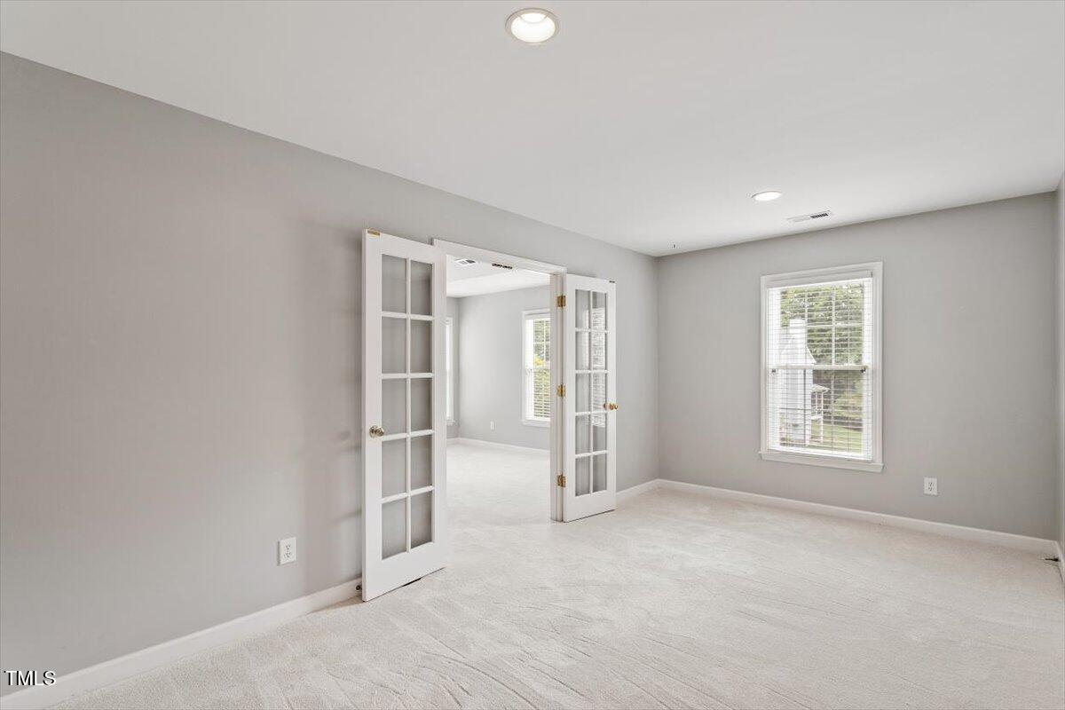 6 Foxlair Court