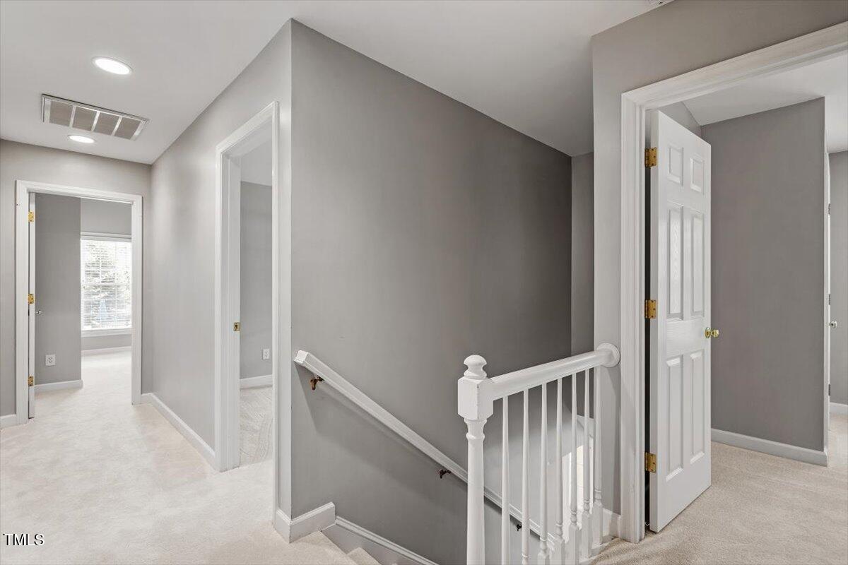 6 Foxlair Court