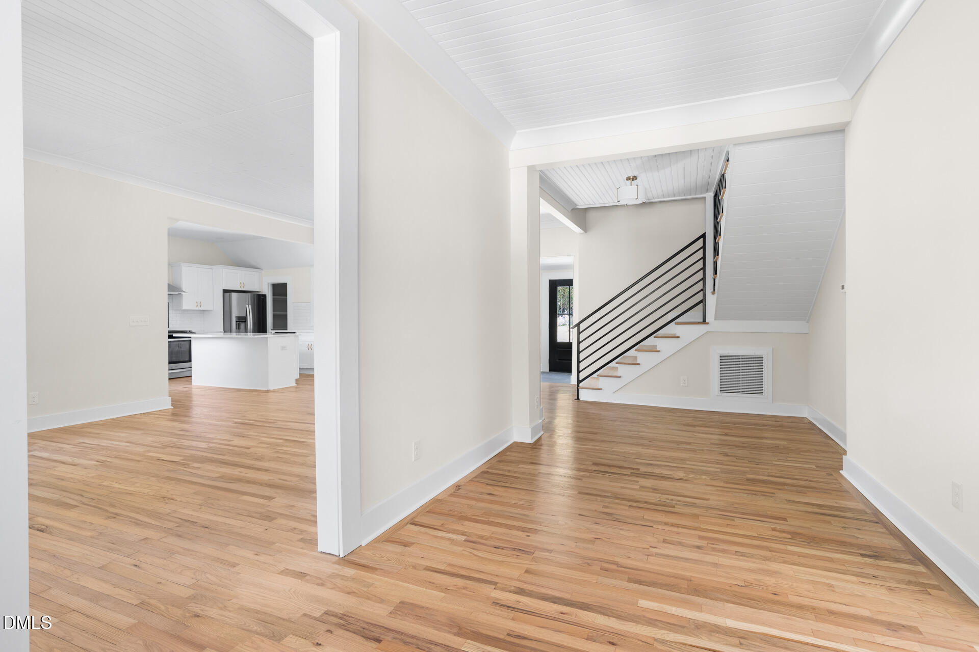310 N Guthrie Avenue