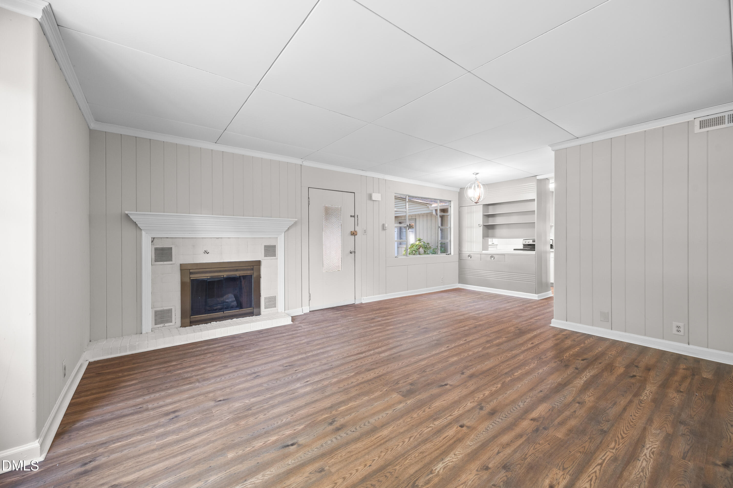 2421 Perkins Road