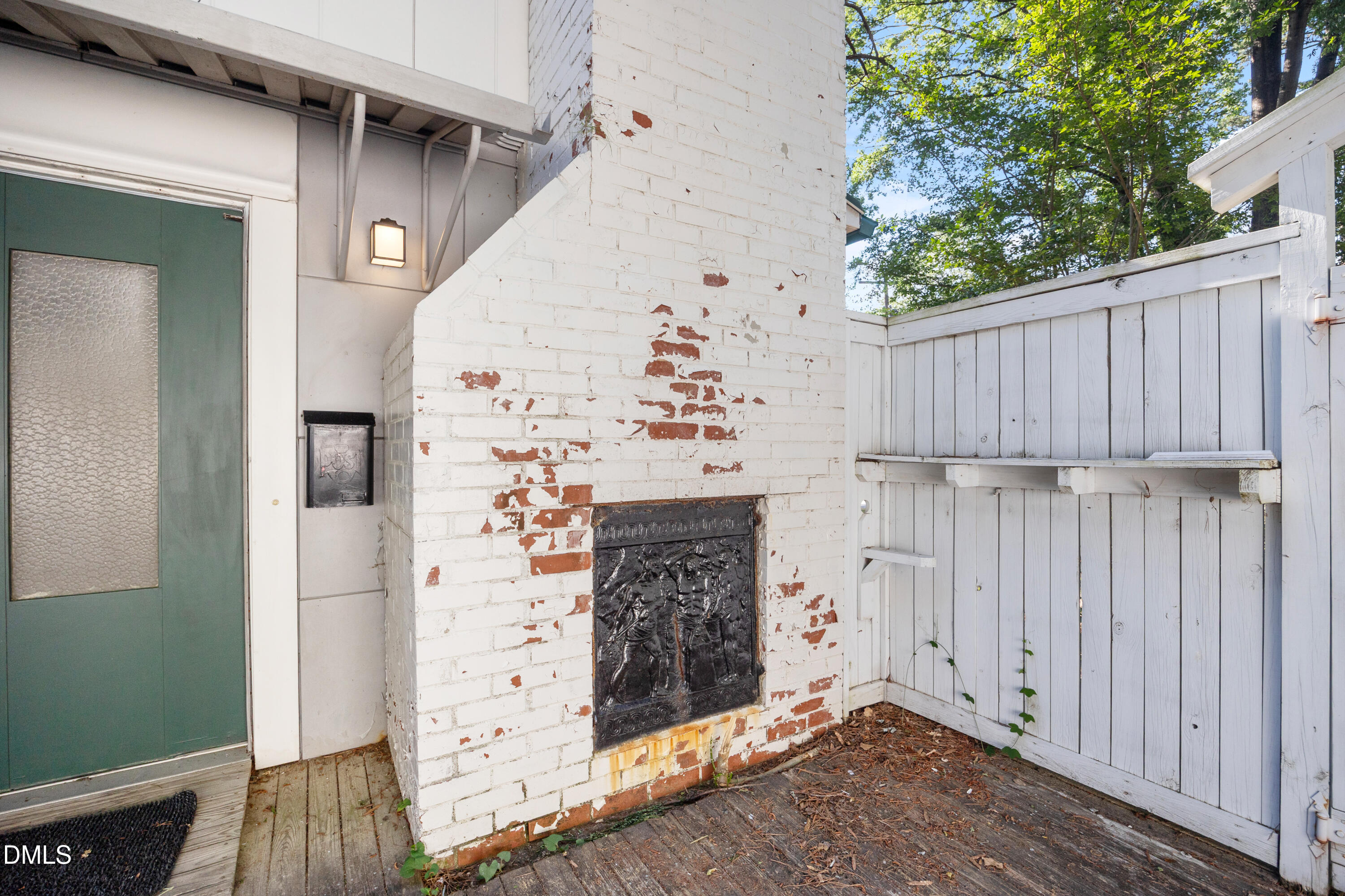 2421 Perkins Road