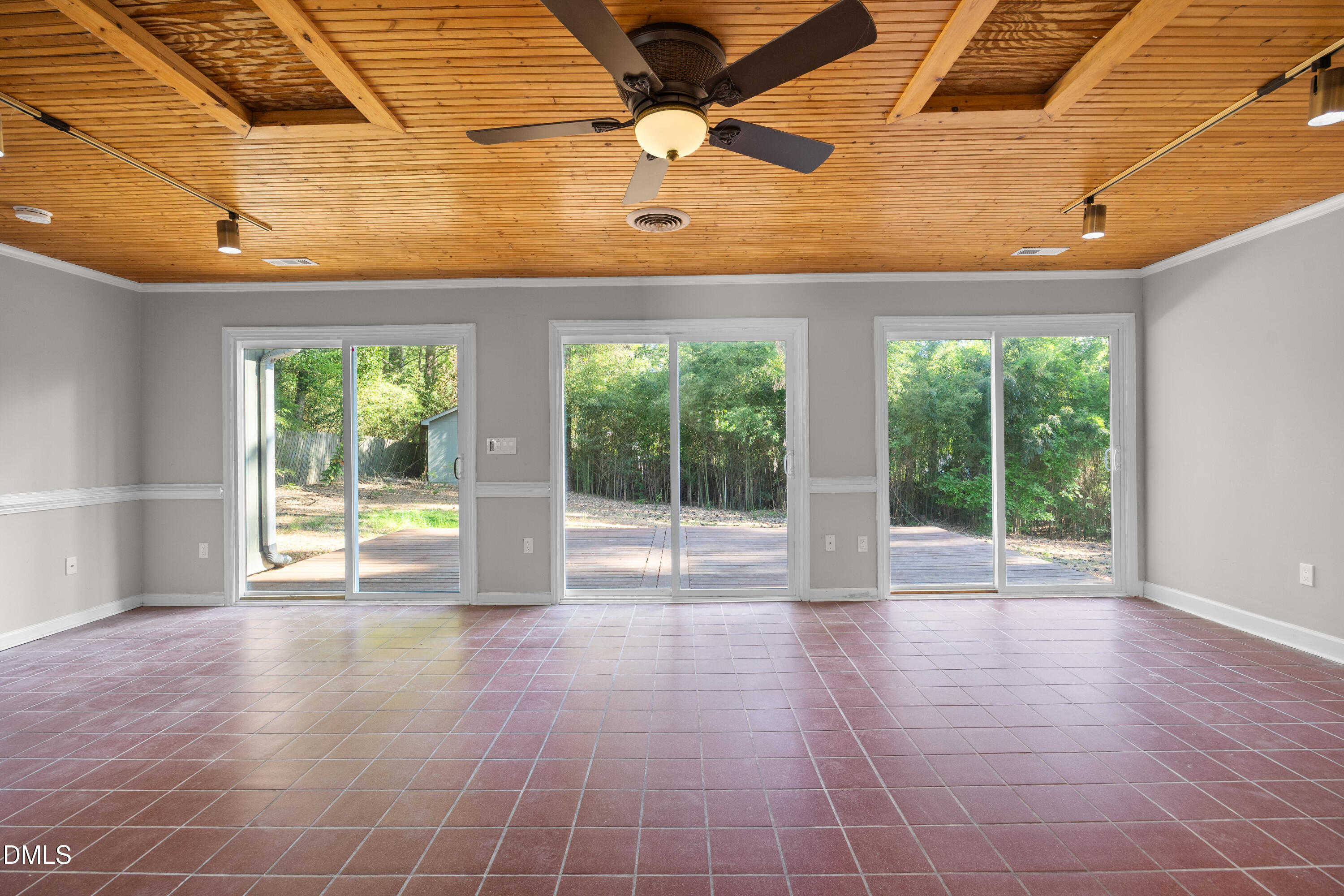 2421 Perkins Road