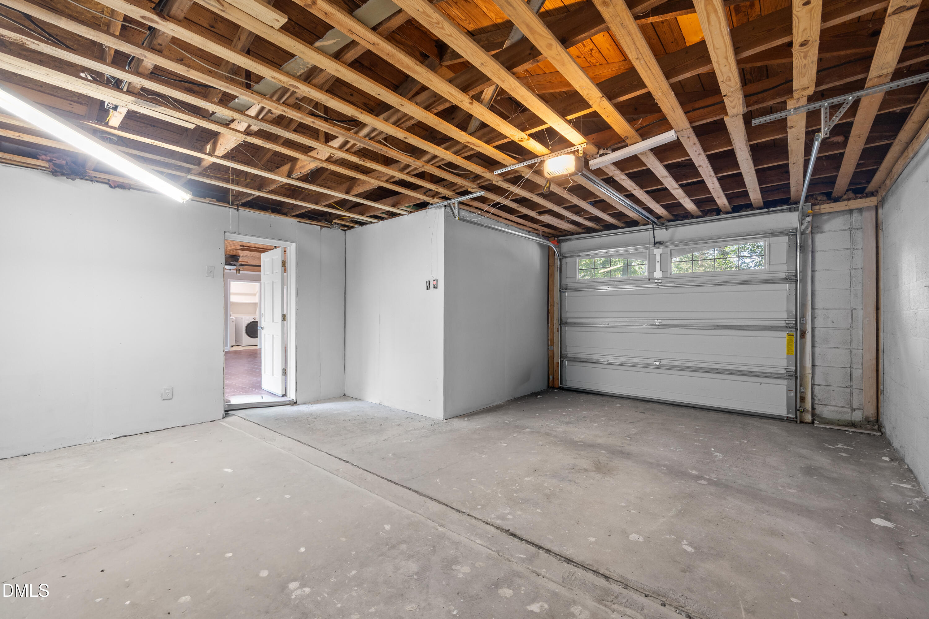 2421 Perkins Road