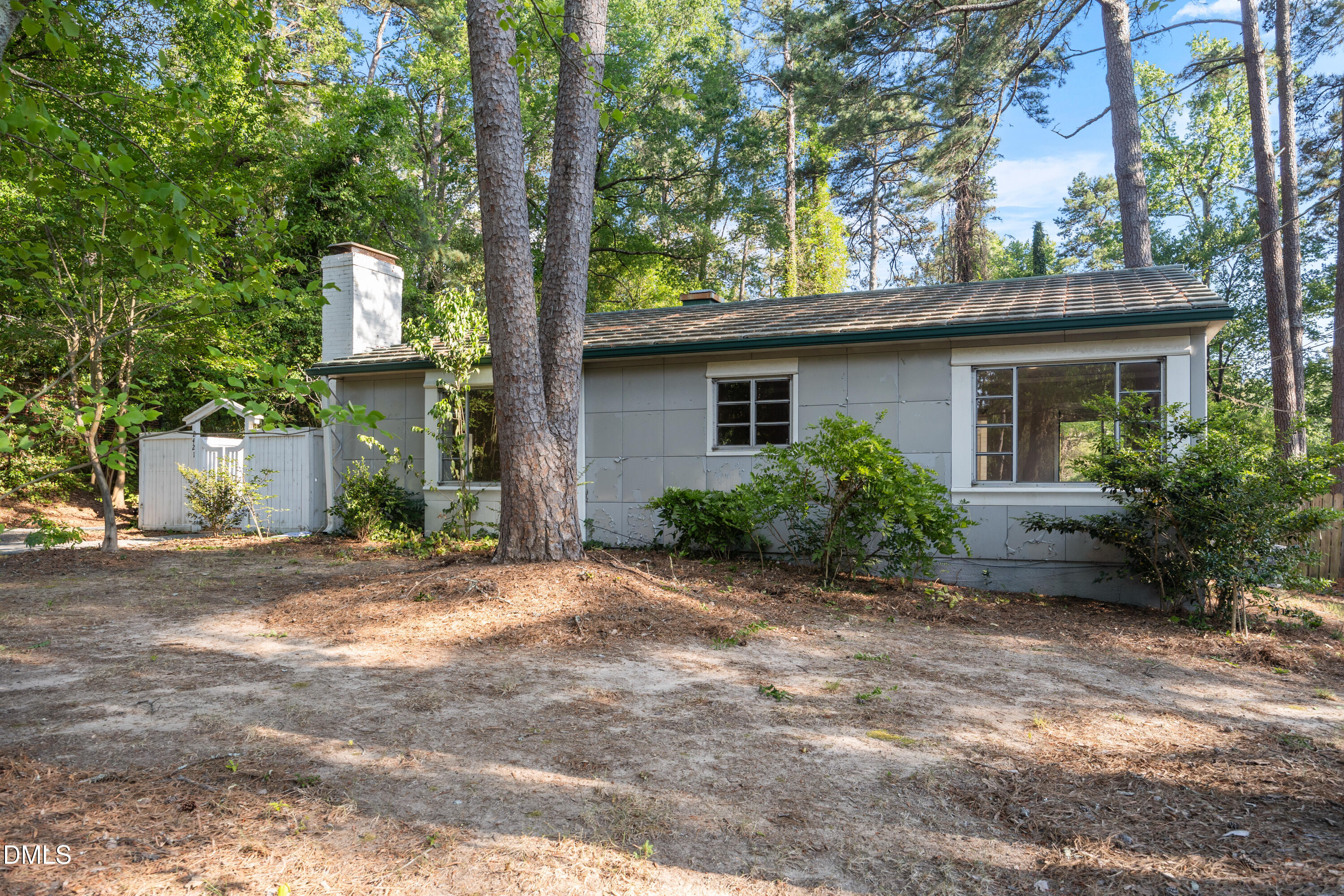 2421 Perkins Road