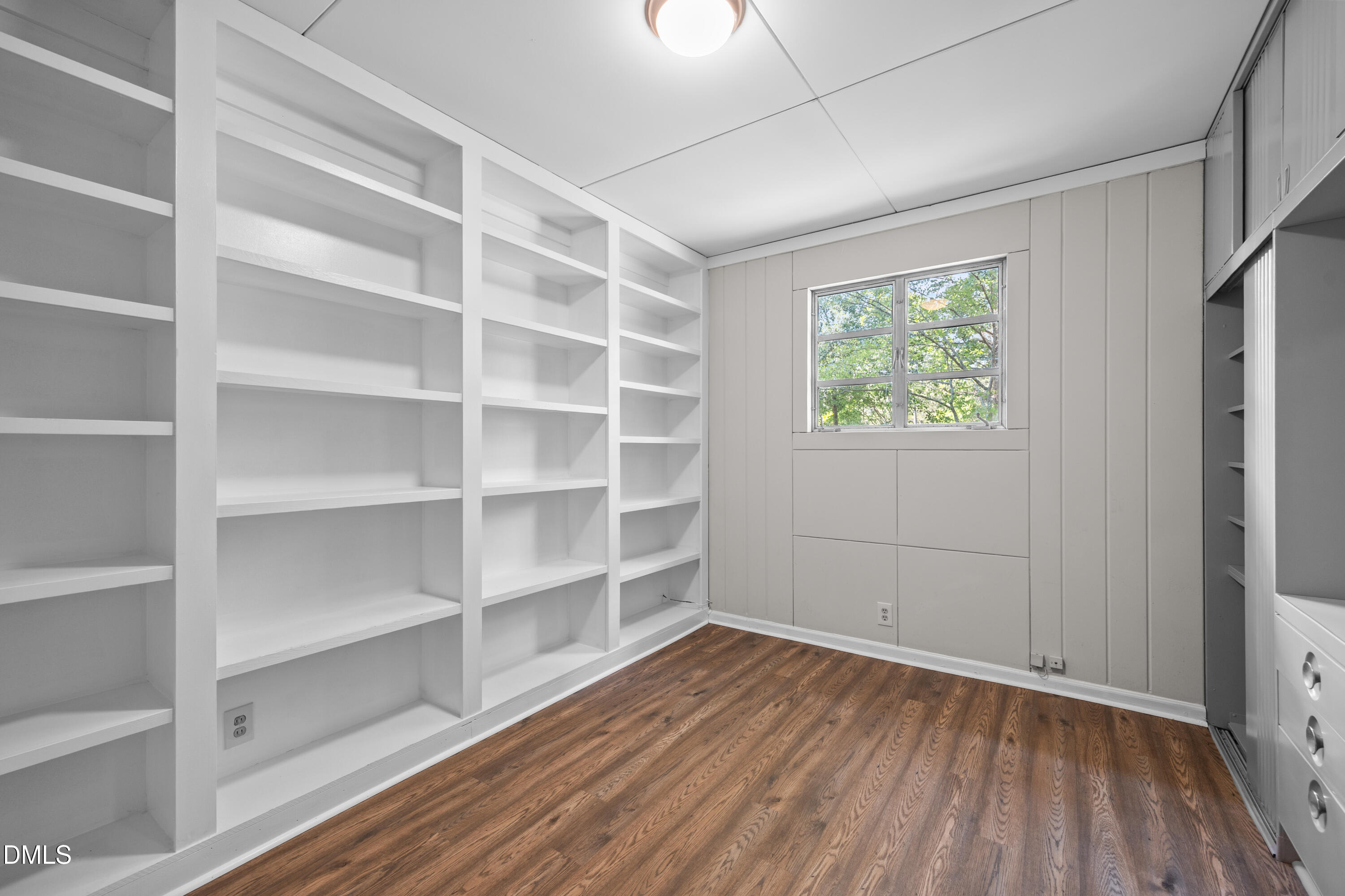 2421 Perkins Road