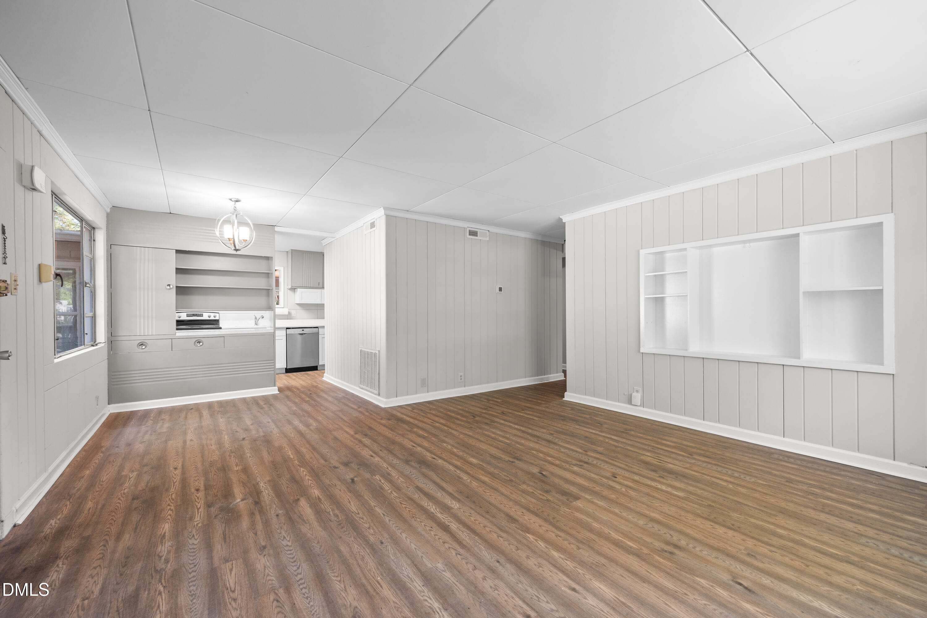 2421 Perkins Road