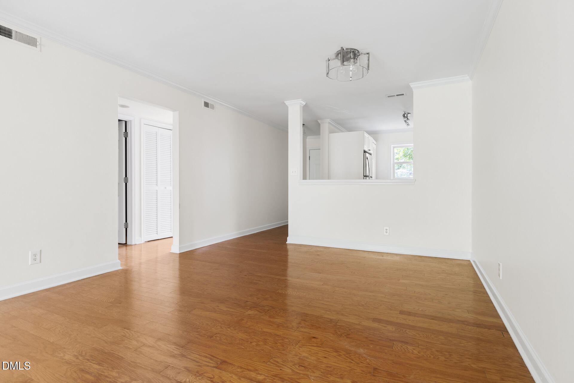 1513 E Franklin Street # 114