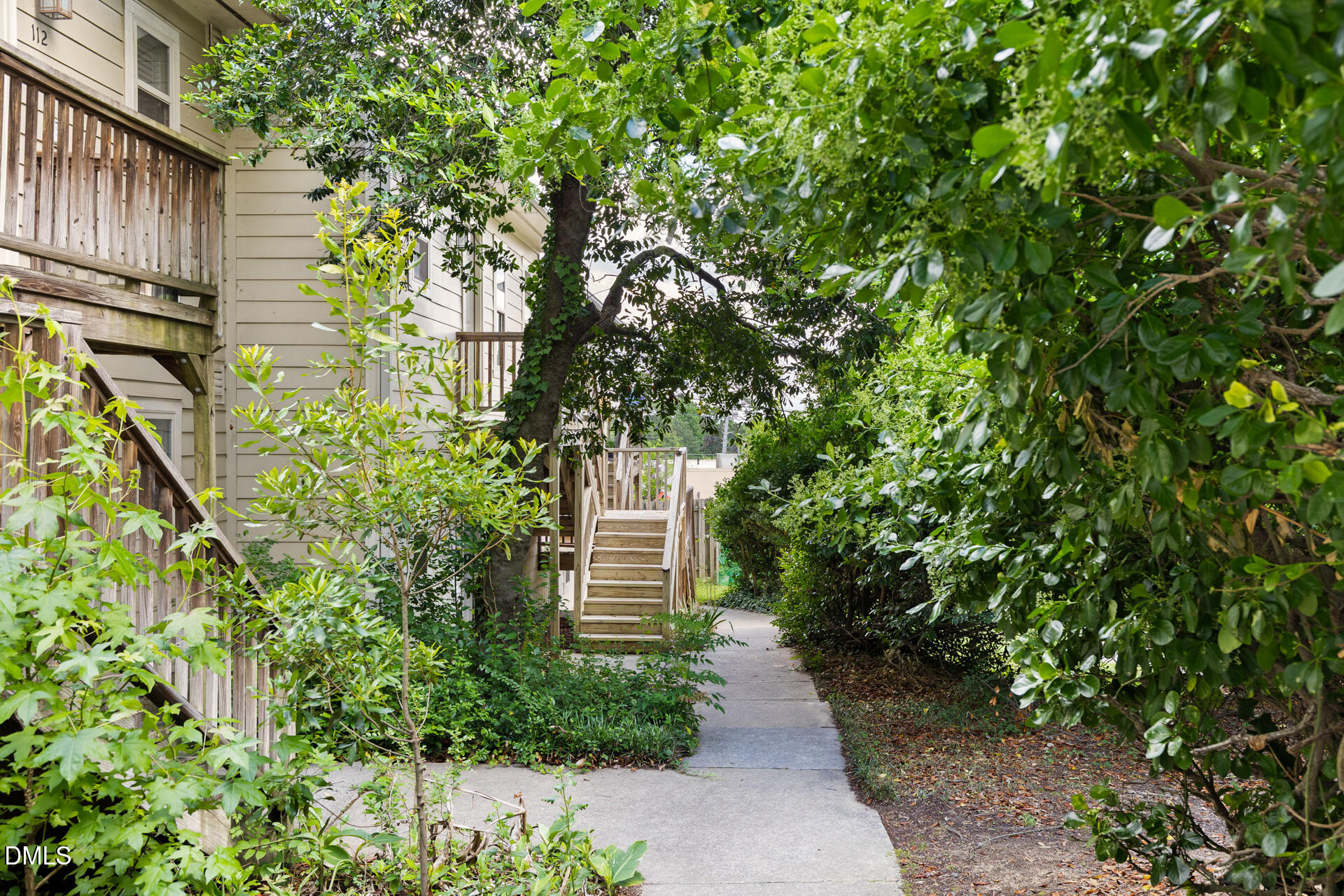 1513 E Franklin Street # 114