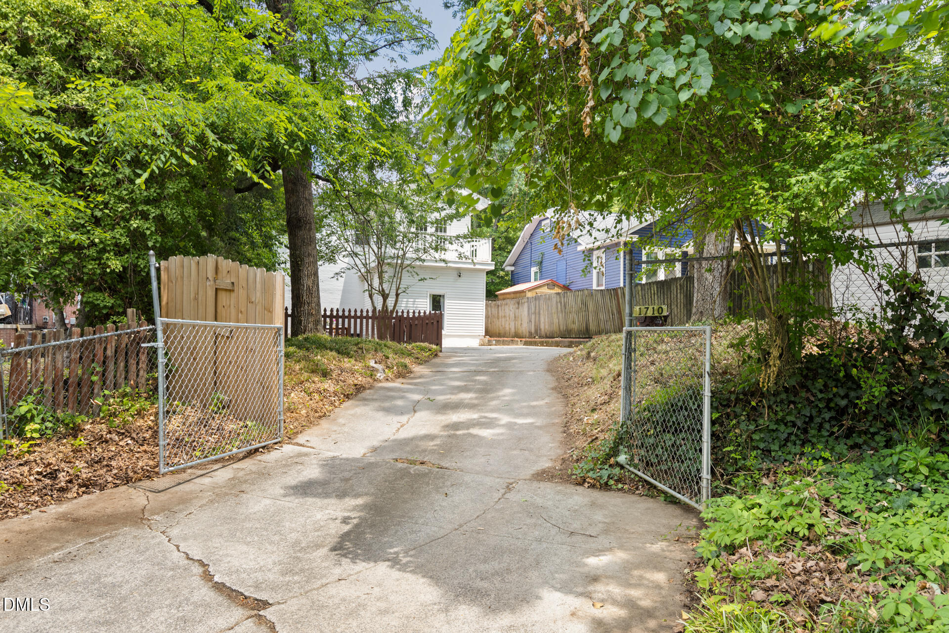 1713 Avondale Drive