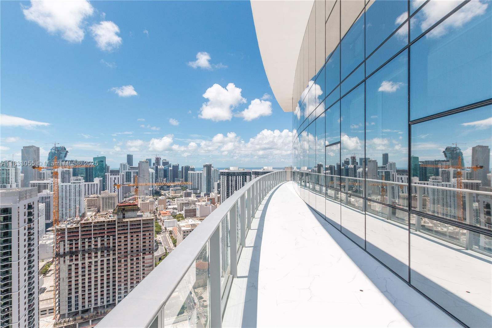 851 NE 1st Ave # 4611