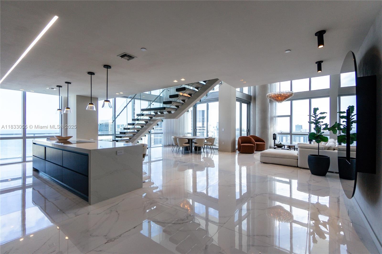 851 NE 1st Ave # 4611