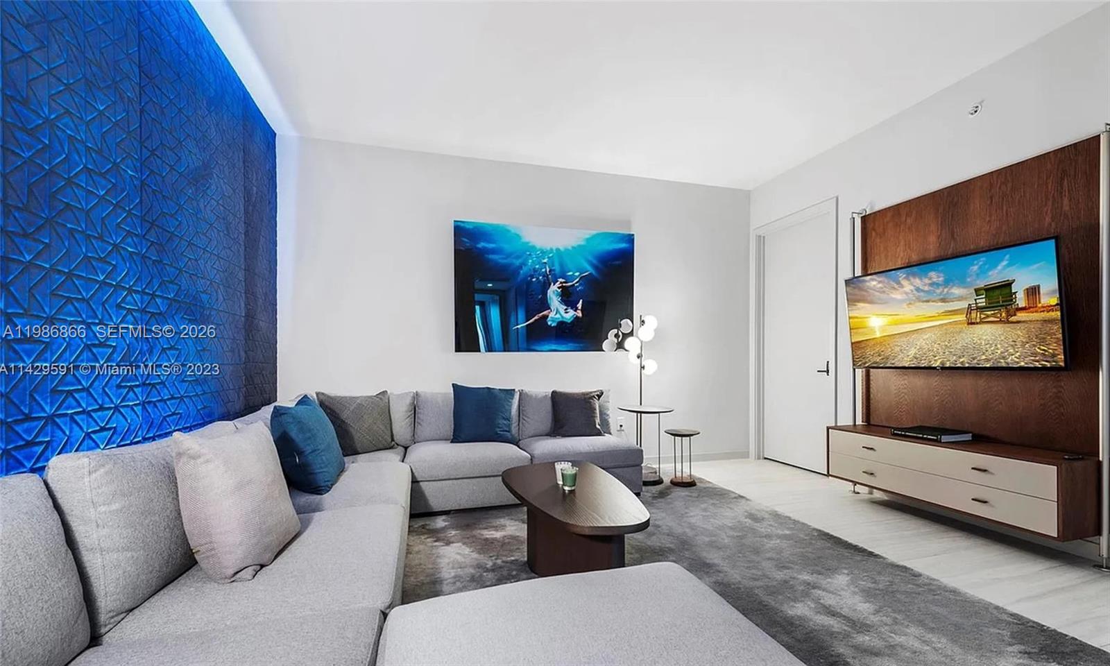 851 NE 1st Ave # 5201