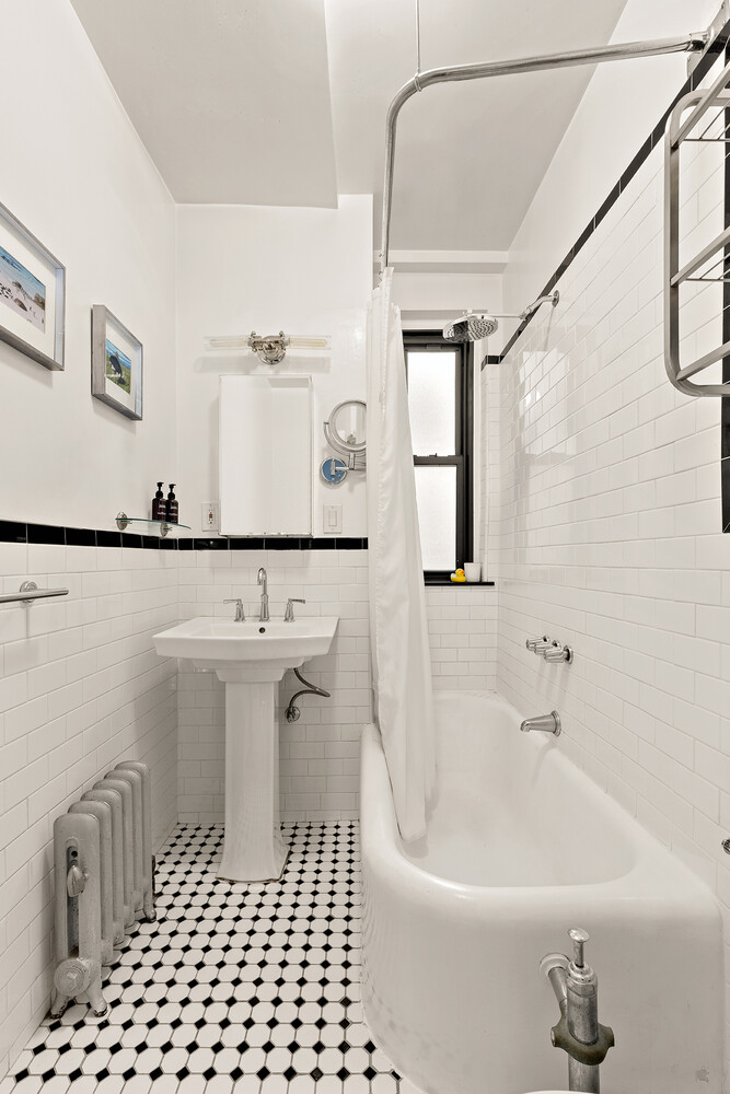 152 W 58TH Street 8A