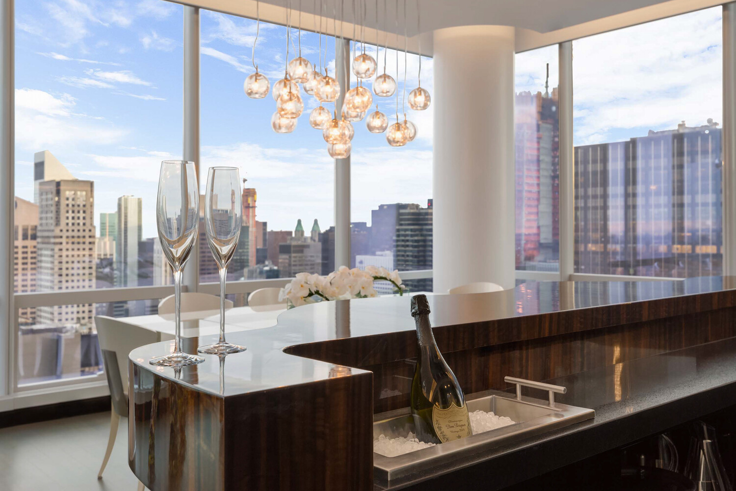 157 W 57TH Street 53B